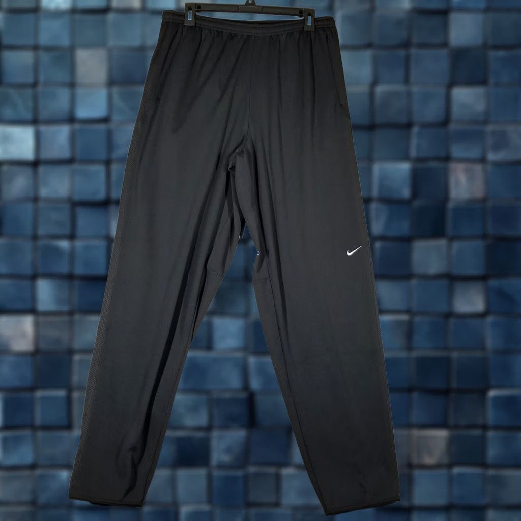 Nike VINTAGE Nike Dri-FIT Pants Mens Large Black White Track Athletic Warm Up New Size US 33 - 1 Thumbnail