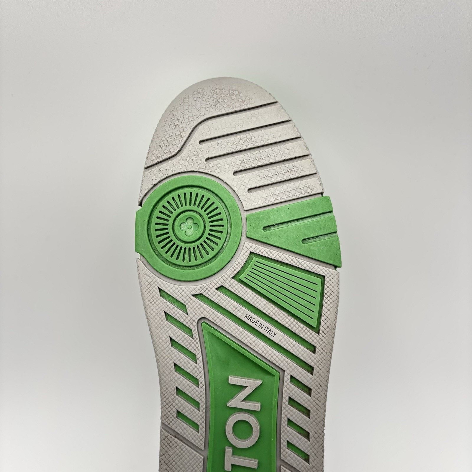 Louis Vuitton Louis Vuitton Trainer ' Green Grey ' | GOOD CONDITION! Size US 11.5 / EU 44-45 - 19 Thumbnail