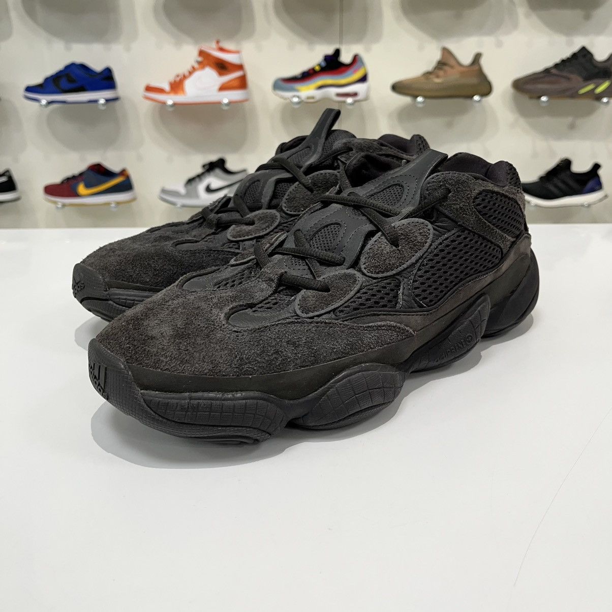 Adidas Adidas Yeezy 500 Utility Black Size US 10.5 / EU 43-44 - 2 Thumbnail