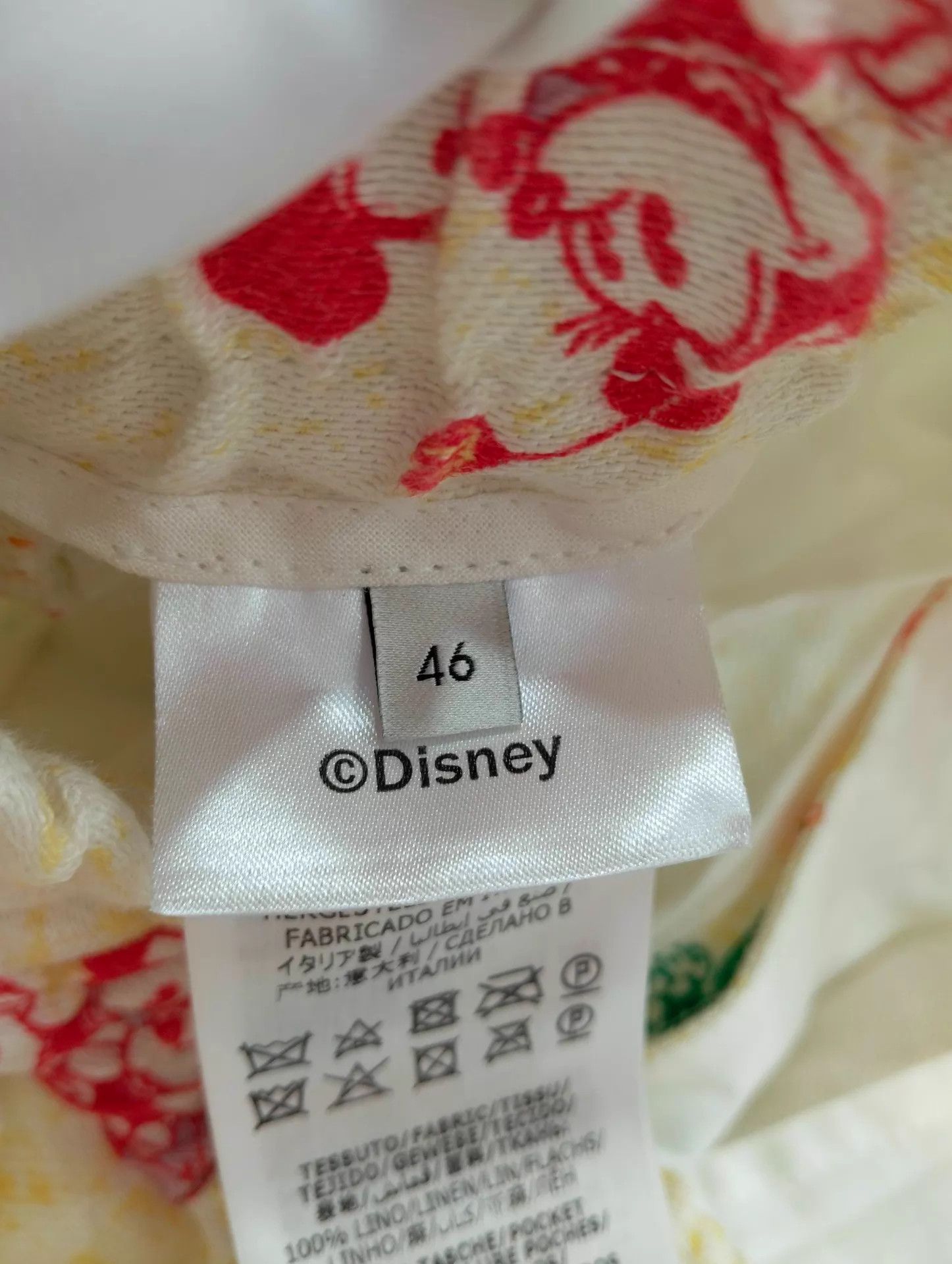 Gucci GUCCI Mickey Mouse All Over Print Shorts 46 Size US 30 / EU 46 - 4 Thumbnail