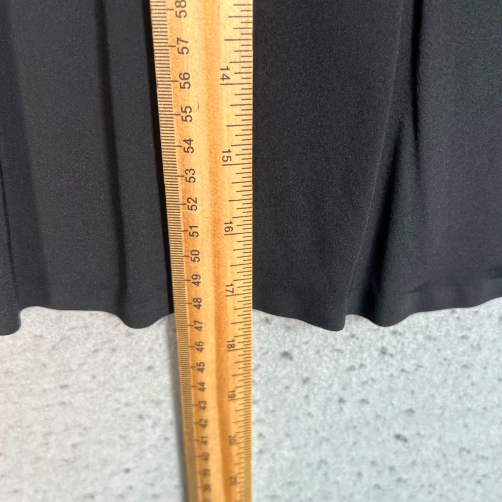 Adidas Adidas Womens Cropped T-Shirt Short Sleeve Black Size Large Athletic Activewear Size L / US 10 / IT 46 - 7 Thumbnail