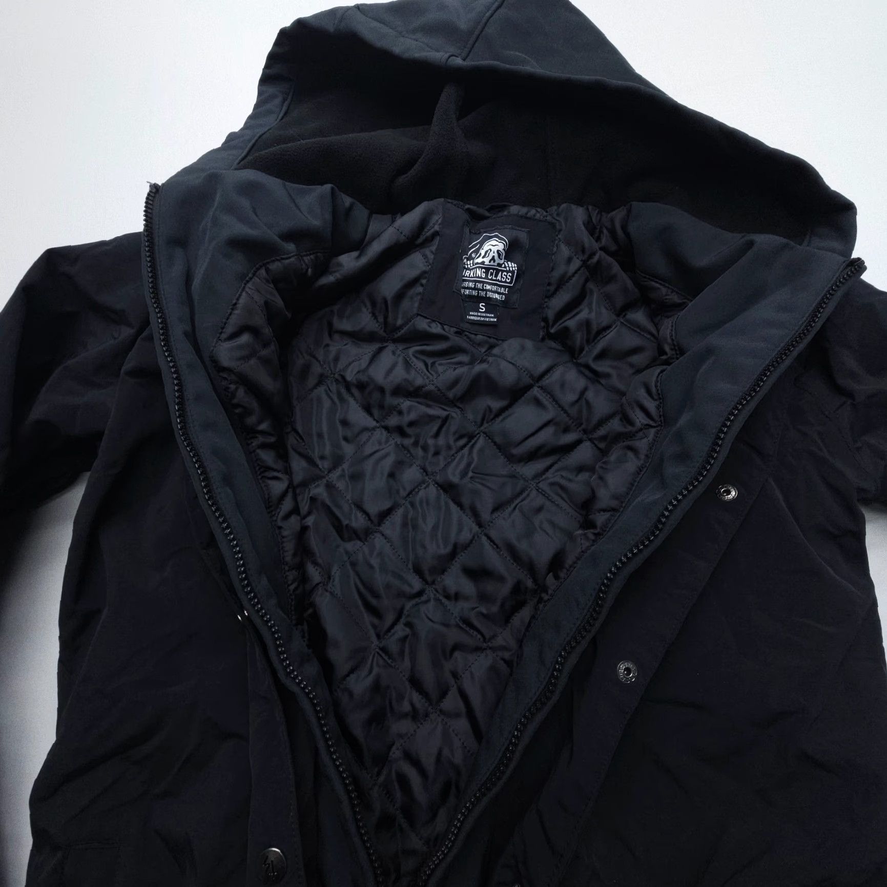 Vintage Lurking Class Sketchy Tank Snowboard Jacket Womens S Black Snap Zip Hoodie Size S / US 4 / IT 40 - 7 Thumbnail