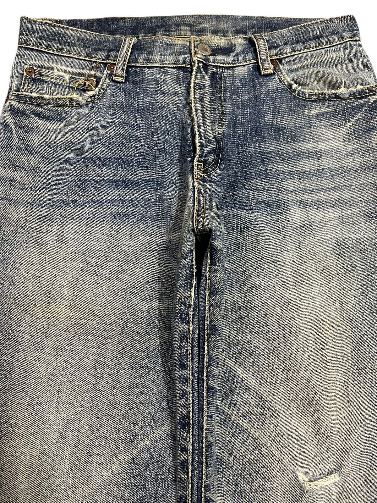 Uniqlo Vintage Japanese Uniqlo Blue Faded Wash Style Jeans Size US 30 / EU 46 - 3 Thumbnail