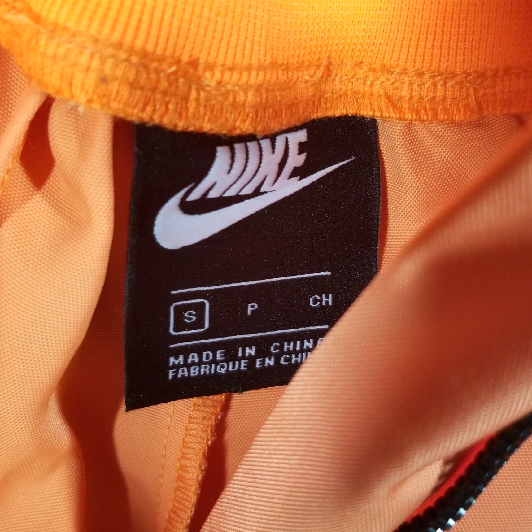 Nike Nike Women's S Woven Joggers Fire Orange Athleisure 90s Performance Training and Gym Size 28" / US 6 / IT 42 - 4 Thumbnail