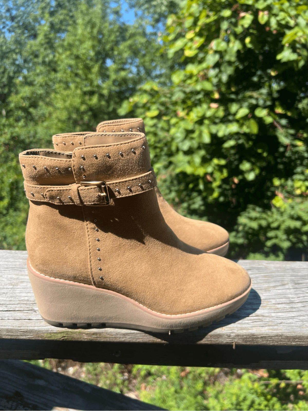 Designer Anne Klein Pamela Booties Natural Sz 5.5 NWT Size US 5.5 / IT 35.5 - 2 Thumbnail