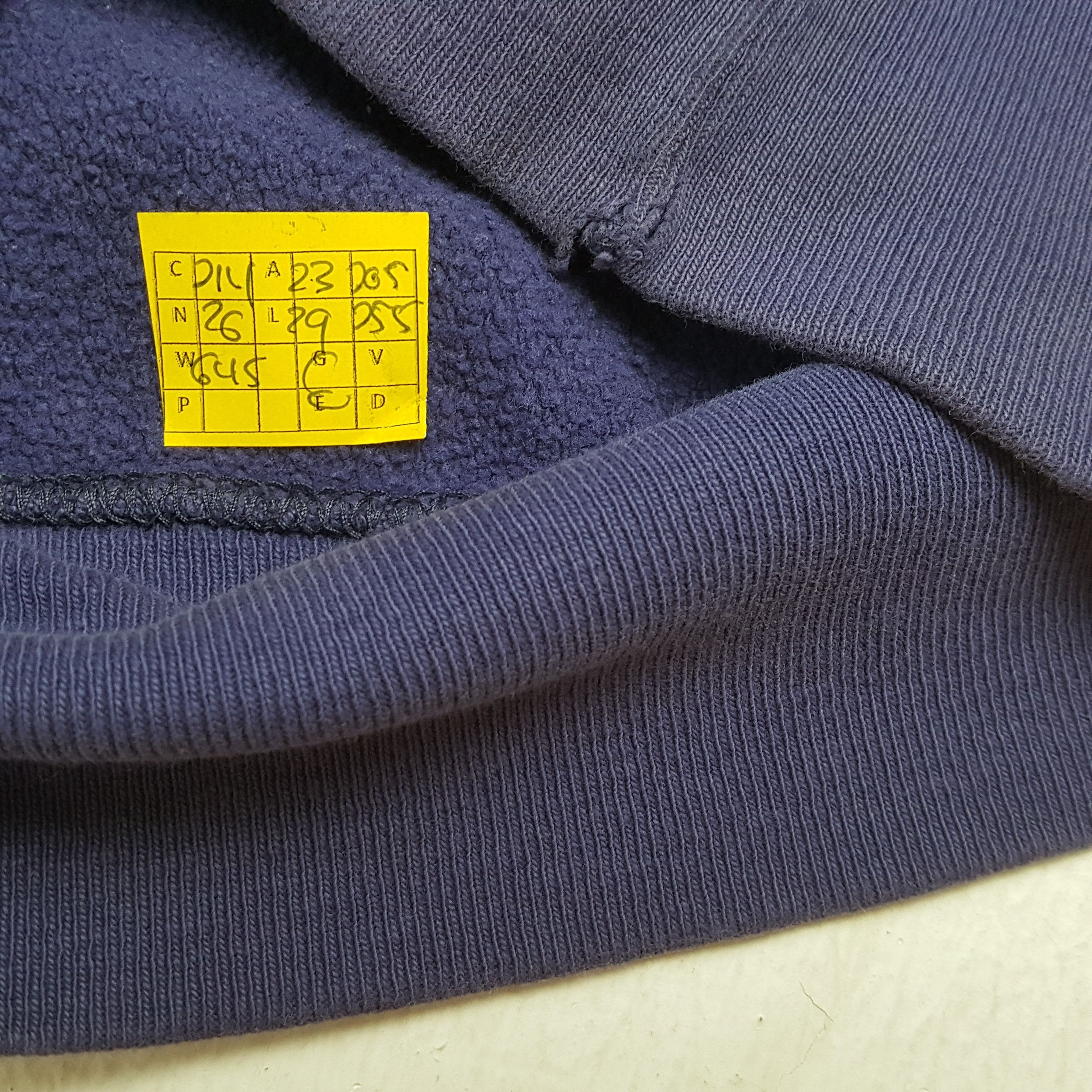 Champion × Vintage Vintage CHAMPION Reverse Weave Distressed Sweatshirts Size US L / EU 52-54 / 3 - 7 Thumbnail