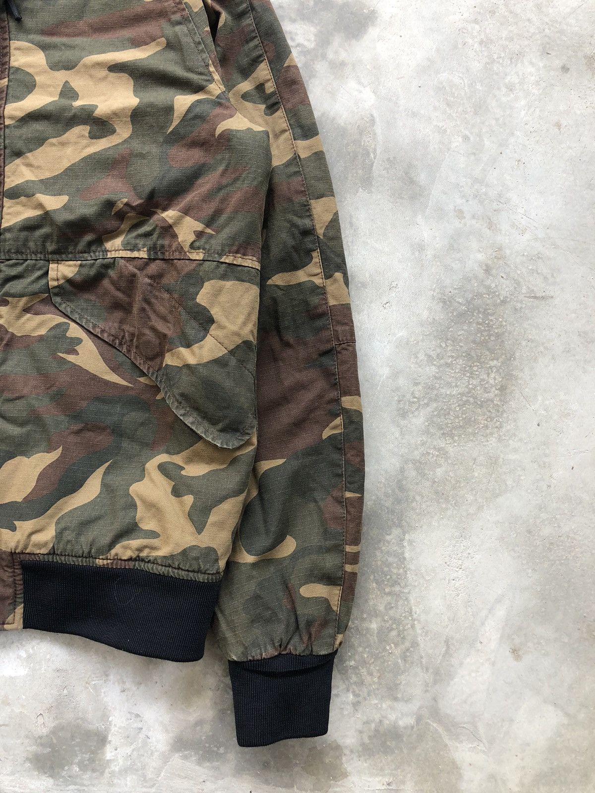 Camouflage jacket zara man on sale