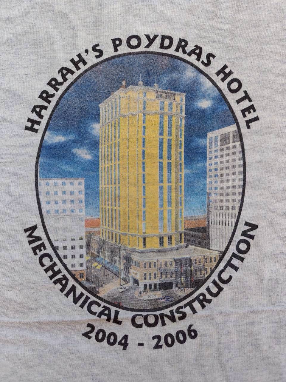 Gildan Harrah's Hotel Mechanical Construction Vtg Pocket T Shirt Size US M / EU 48-50 / 2 - 2 Thumbnail