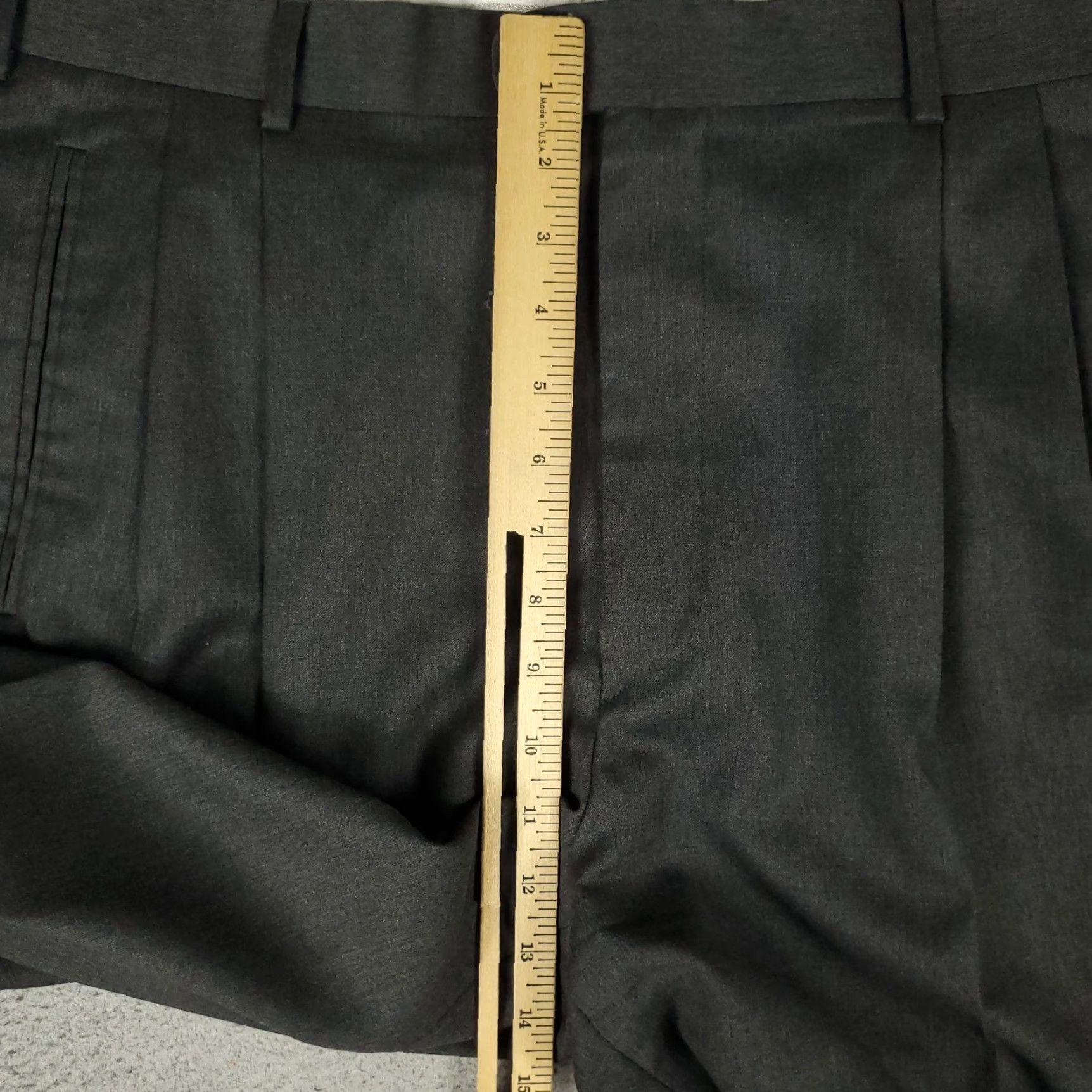 Zanella Zanella Pants Mens 36x28 Gray Wool Pleated Trousers Chino Dress Pants Cuffed Straight Pocket Slacks Brand Zanella Men Regular Vintage No Size US 36 / EU 52 - 4 Thumbnail
