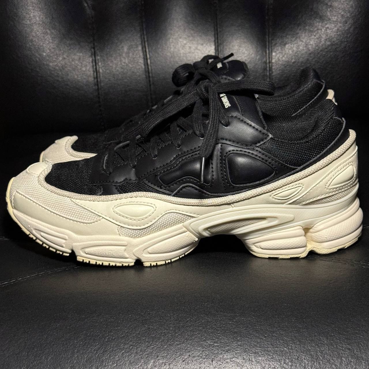 Adidas × Raf Simons Adidas Raf Simons ozweego Cream White FW18 Size US 7.5 / EU 40-41 - 3 Thumbnail