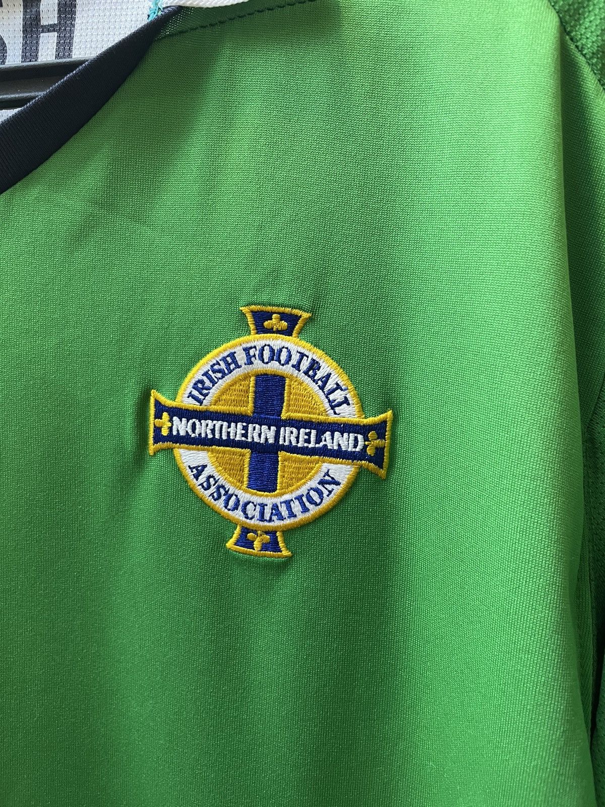Umbro × Vintage Northern Ireland 2006 2007 2008 home shirt jersey soccer kit Size US XL / EU 56 / 4 - 3 Thumbnail