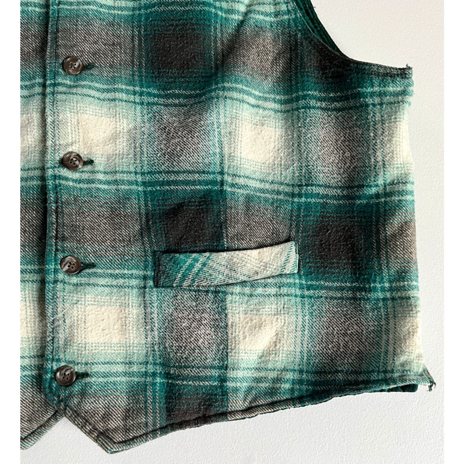 Gap VINTAGE Gap Plaid Vest Shirt Mens L Green 90s City Pockets Bagged Waistcoat Short Size US L / EU 52-54 / 3 - 7 Thumbnail