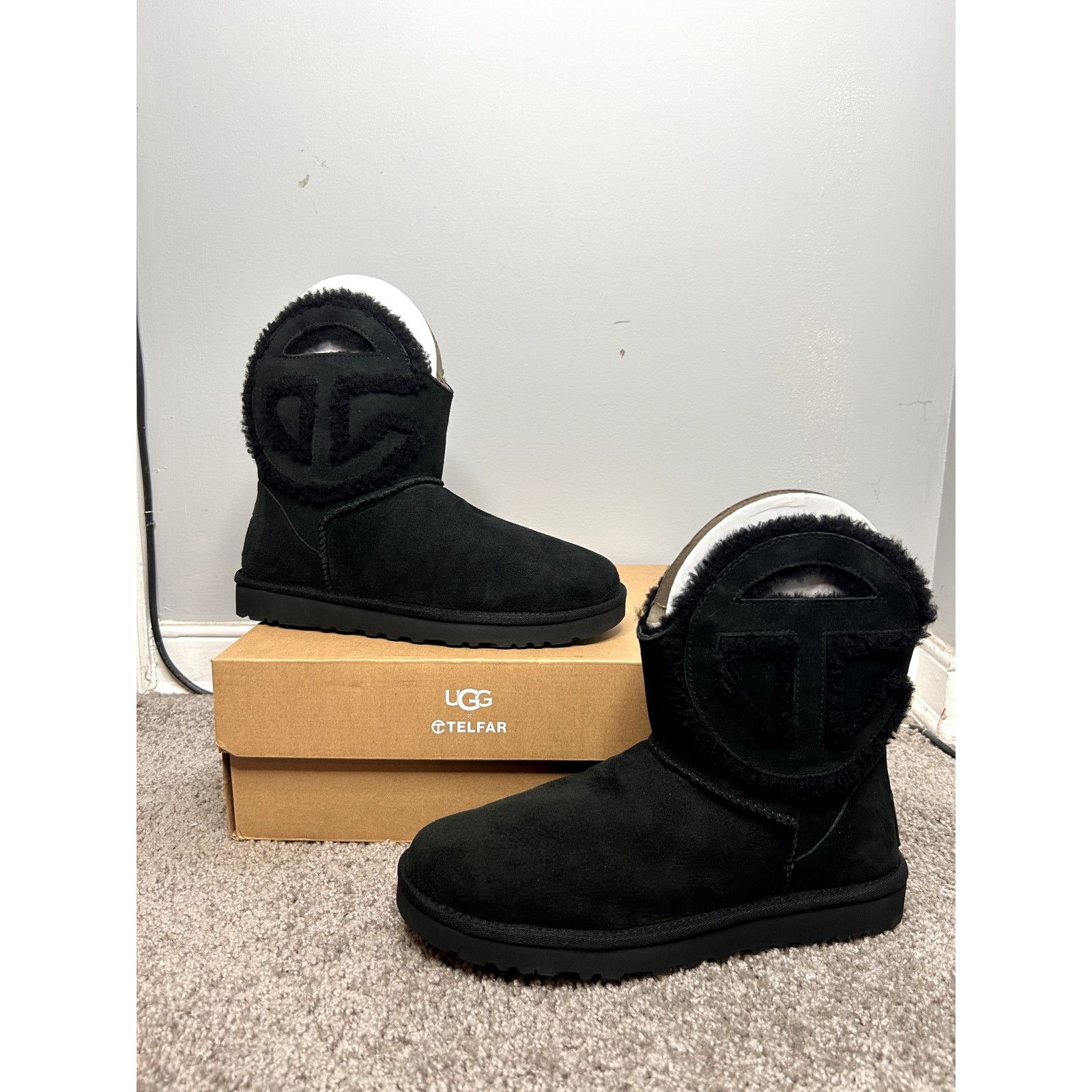 Telfar × Ugg Ugg Telfar Mini Logo Boots Size US 9 / EU 42 - 3 Thumbnail