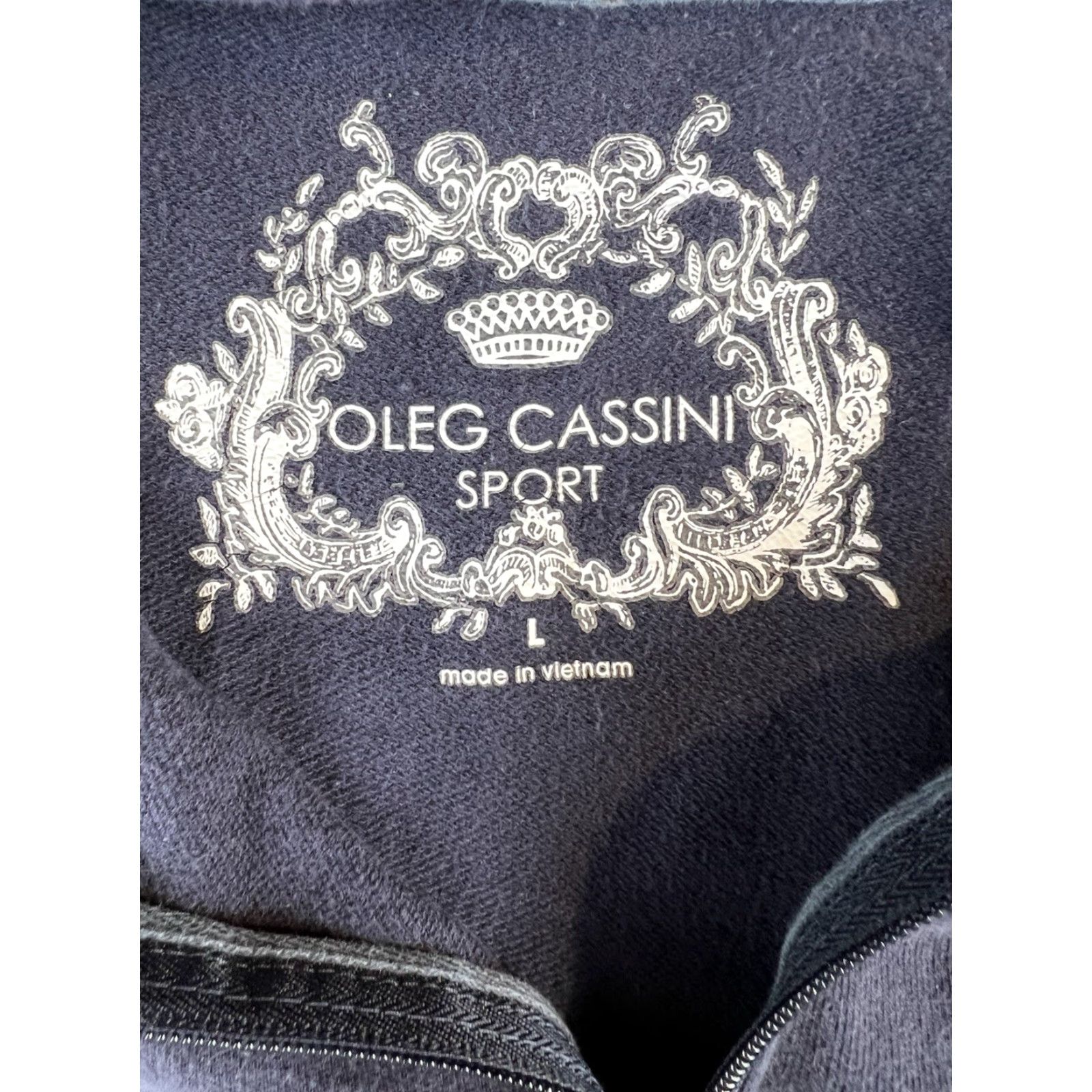 Oleg Cassini Oleg Cassini Sweatshirt Women’s L Navy Full Zip Hooded Embroidered Bohemian Activewear Walking Boys? Size L / US 10 / IT 46 - 4 Thumbnail