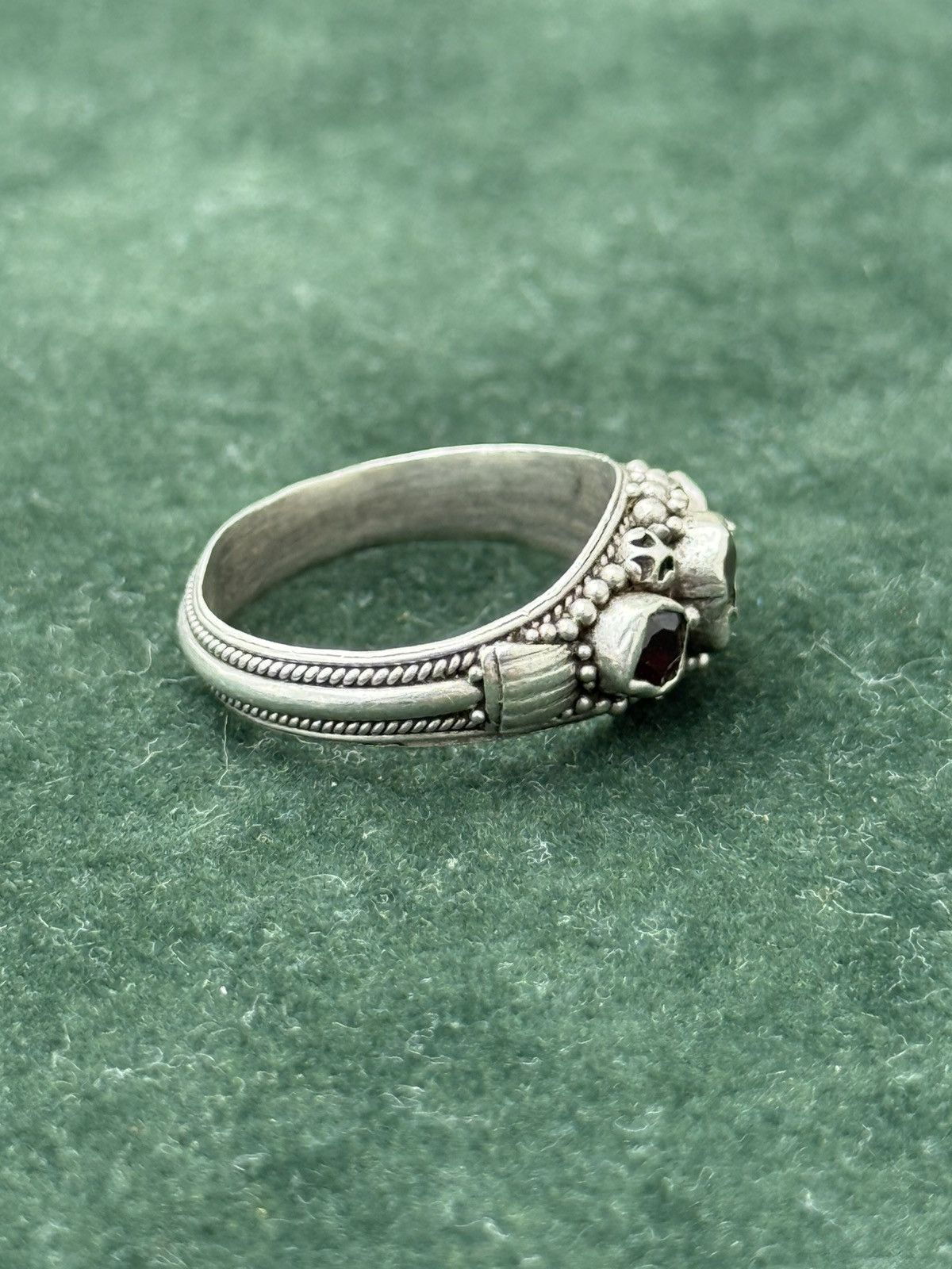 Vintage Vintage Silver Garnet & Quartz Ring Gothic Medieval Style Size ONE SIZE - 3 Thumbnail