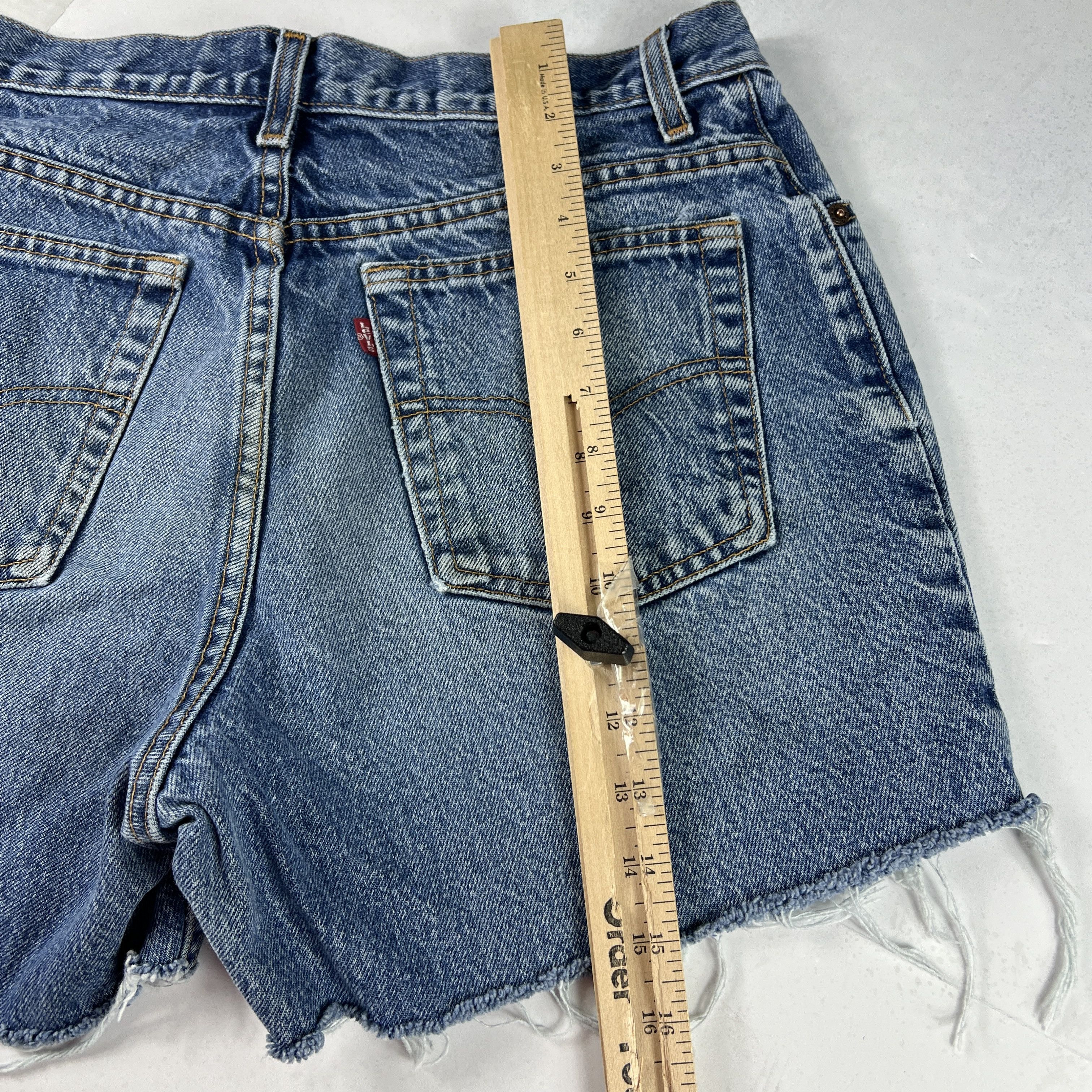 Levi's × Vintage Y2K Levi's Jean Shorts Whiskers Cut Off Cotton Denim Jorts Size US 32 / EU 48 - 10 Thumbnail
