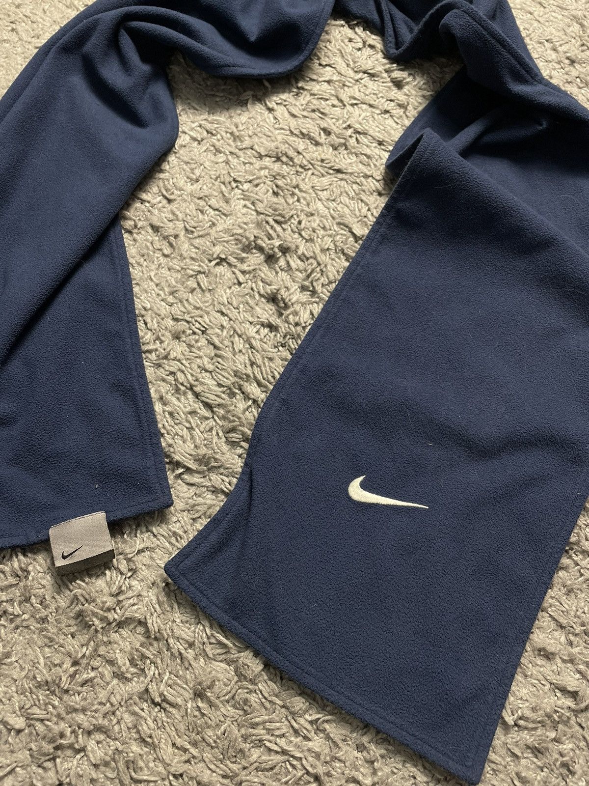 Nike Vintage Nike Swoosh Fleece Blue Scarf Size ONE SIZE - 3 Thumbnail