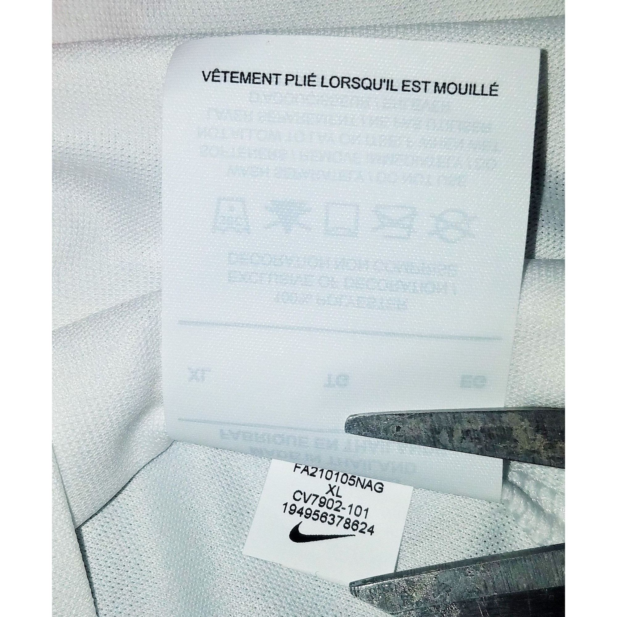 Nike Messi PSG DEBUT 2021 2022 Away Soccer Jersey BNWT XL Size US XL / EU 56 / 4 - 4 Thumbnail