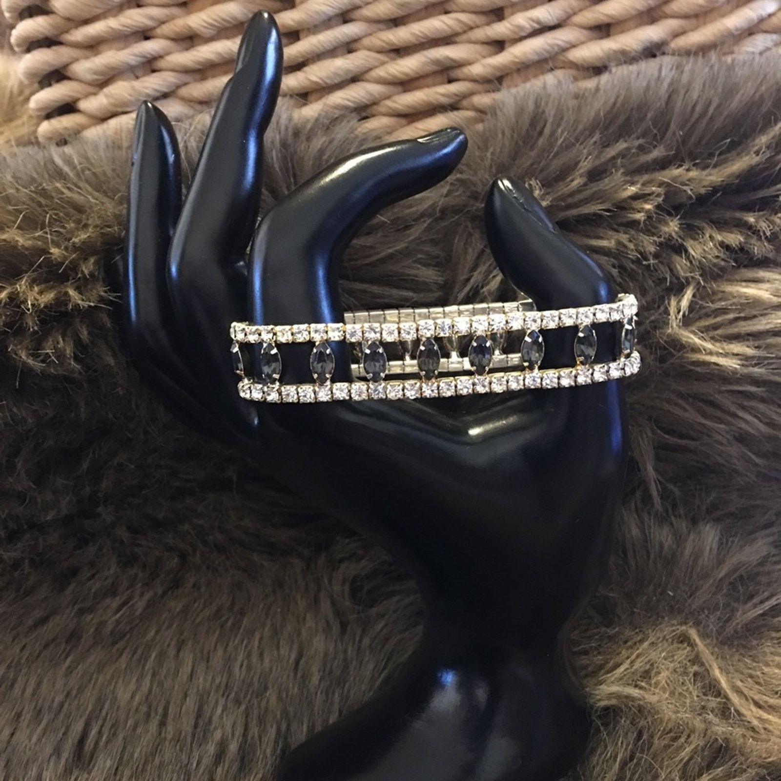 Jewelry Gray marquis clear rhinestone stretch bracelet Size ONE SIZE - 2 Thumbnail