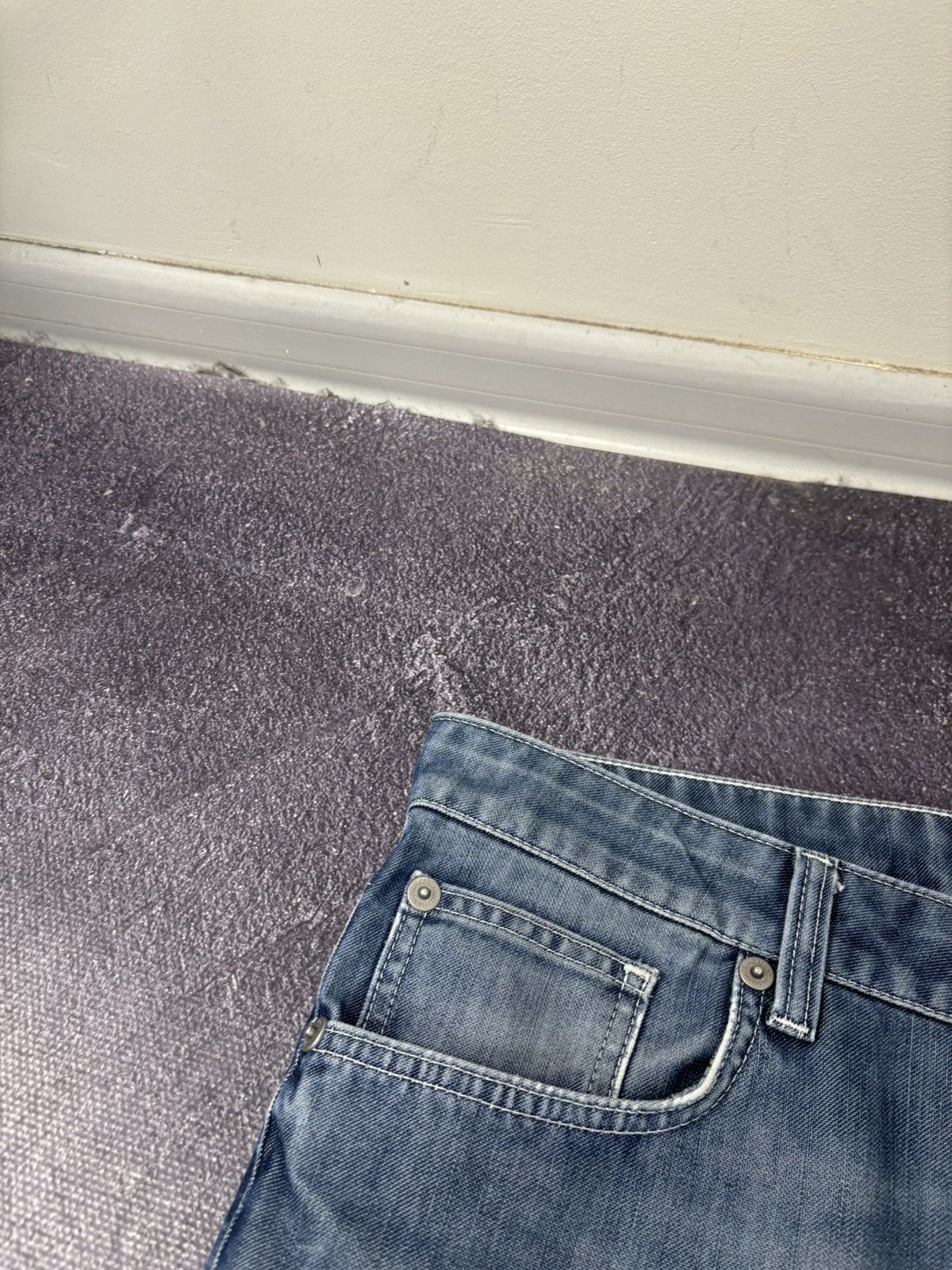 Armani Armani Collezioni Y2K Faded Blue Denim Hype Baggy Jeans Size US 40 / EU 56 - 15 Thumbnail