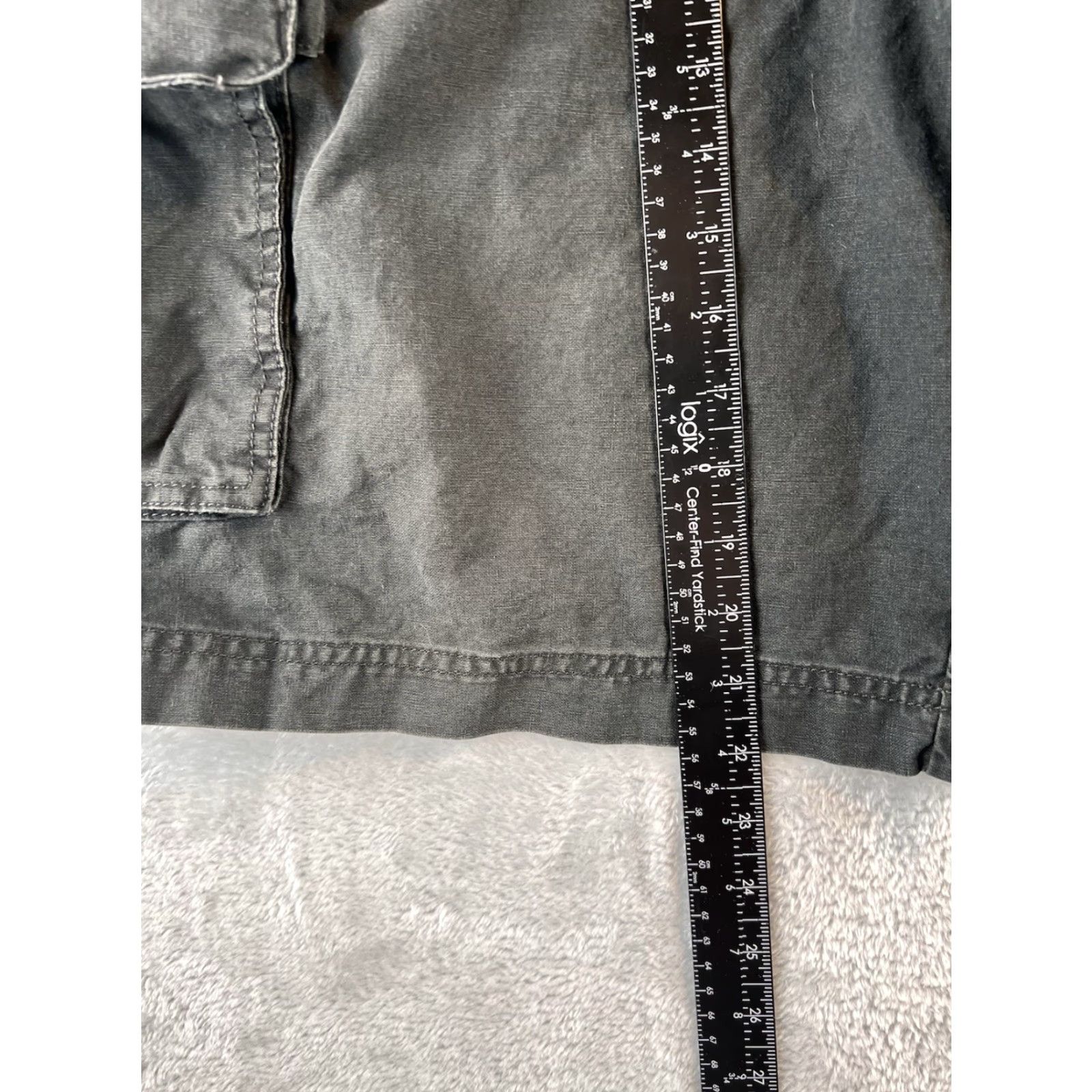 Vintage VINTAGE Tony Hawk Cargo Shorts Mens 36 Black Y2K Skater Pants Short 11.5in Inseam Men’s Cargo Pocket Regular/Flat Front Logo Zipper Button Size US 36 / EU 52 - 4 Thumbnail