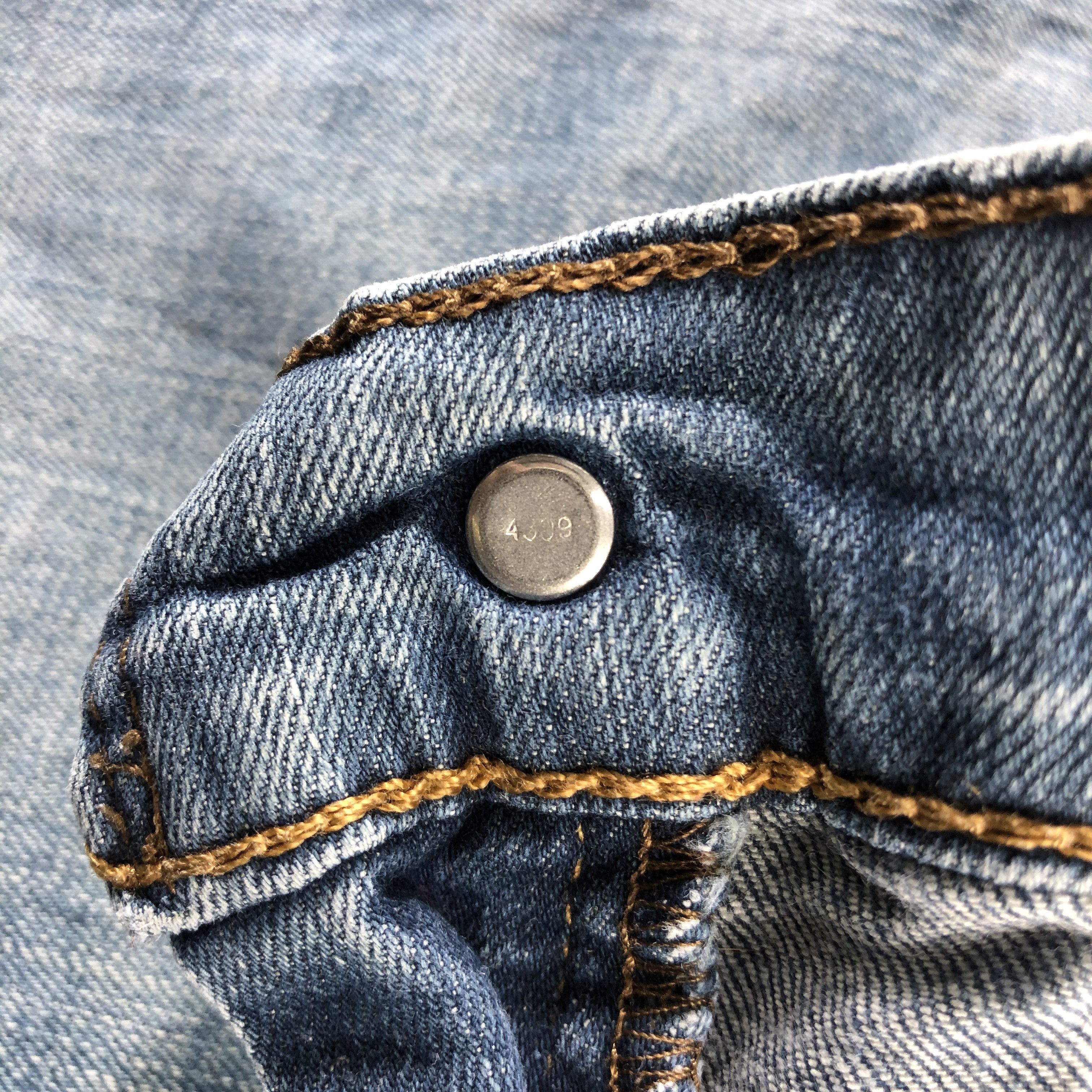 Levi's Vintage Blue Wash Levis Jeans-J2671 Size US 32 / EU 48 - 10 Thumbnail