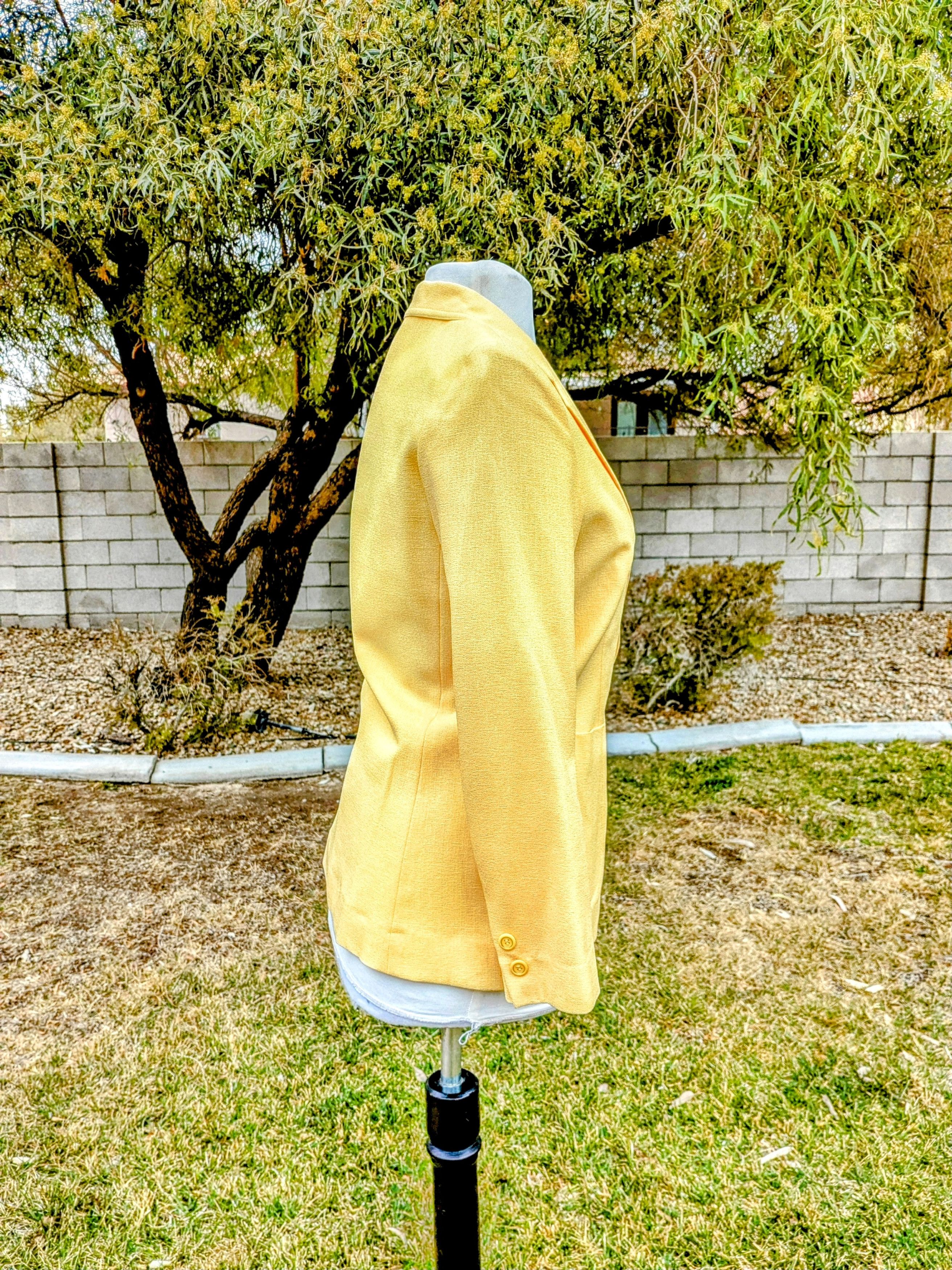 Vintage Ohkura Tokyo Femina 1980s Japanese Yellow Blazer Suit Jacket Size S / US 4 / IT 40 - 3 Thumbnail