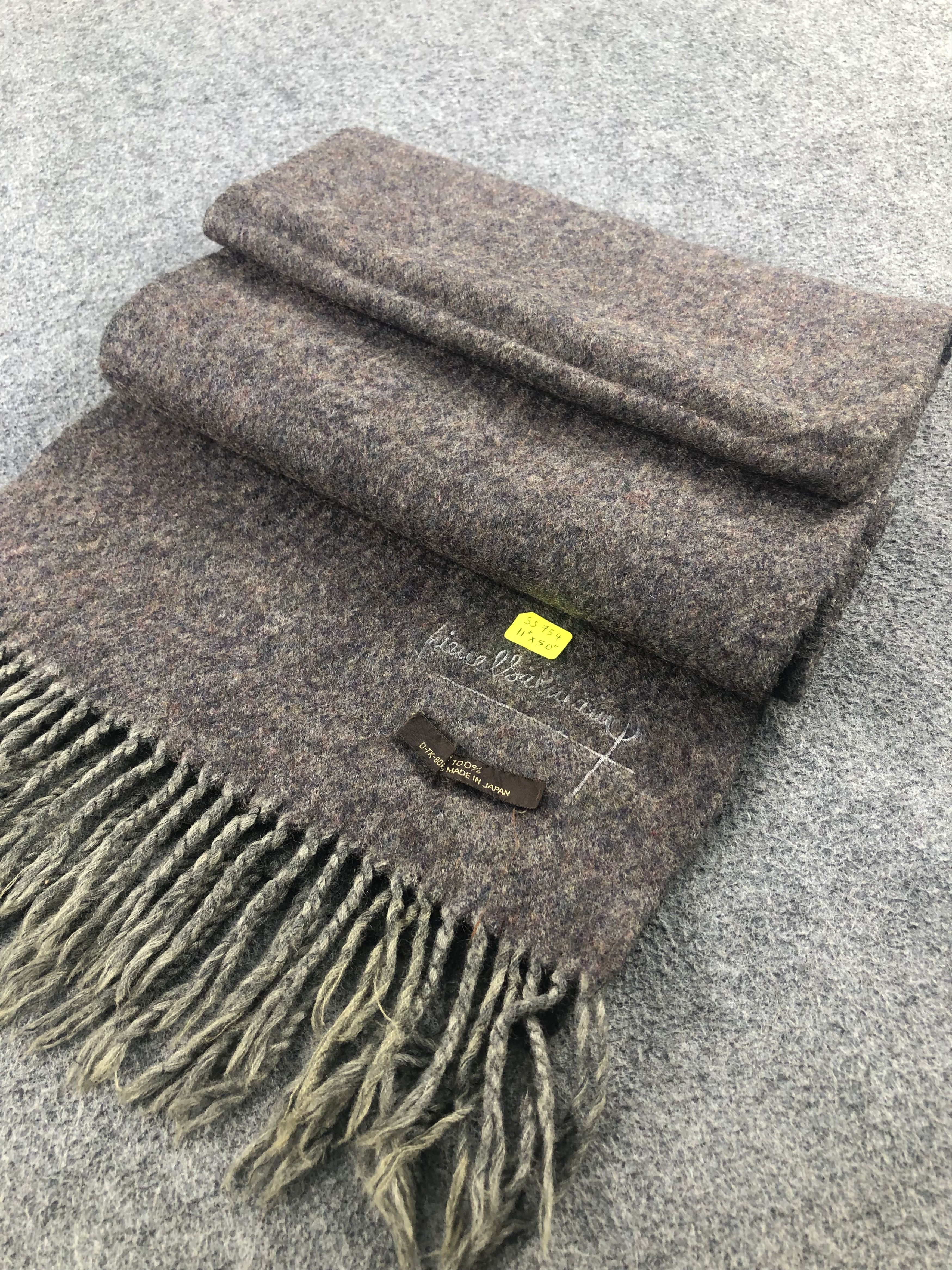 Pierre Balmain Pierre Balmain Scarf / Muffler / Neckwear Size ONE SIZE - 2 Thumbnail
