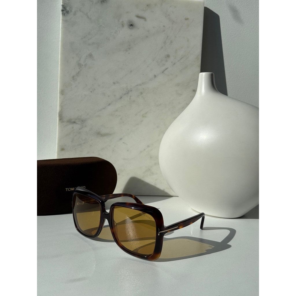Tom Ford NEW Tom Ford TF1156 Lorelai Brown Yellow Sunglasses $600 Size ONE SIZE - 2 Thumbnail
