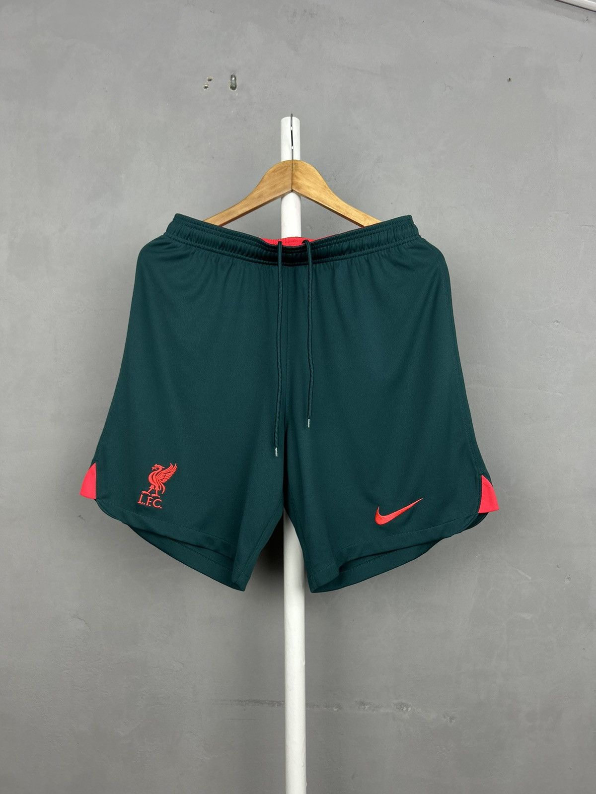 Nike Liverpool Nike 2022-23 Third Shorts Soccer Football jersey Size US 34 / EU 50 - 1 Thumbnail