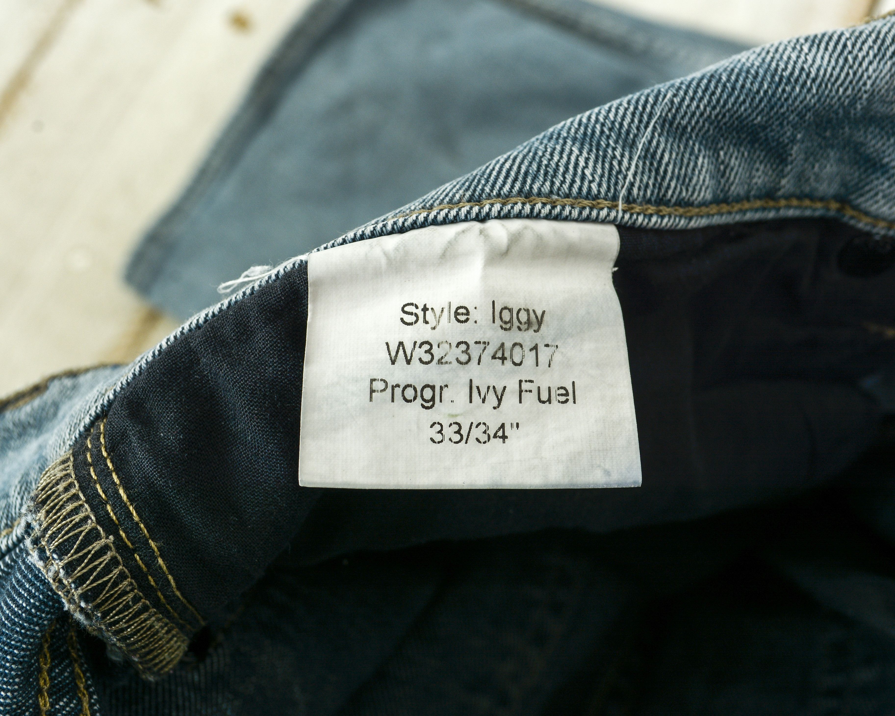 Tiger of Sweden Iggy Style W33 L34 Jeans Denim Pants Trousers Zip Fly Slim Size US 33 - 8 Thumbnail