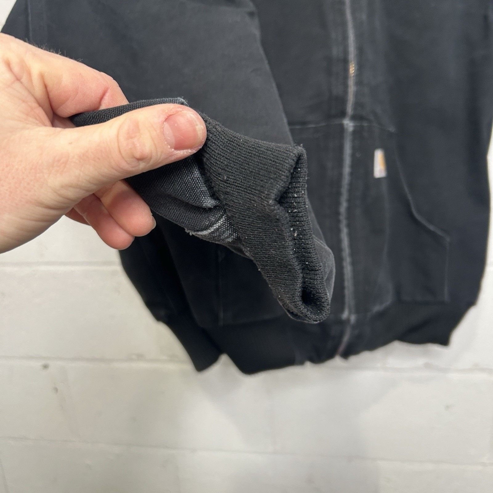 Carhartt Vintage Carhartt Quilted Hooded Active Jacket “Black” J140 Size US M / EU 48-50 / 2 - 8 Thumbnail