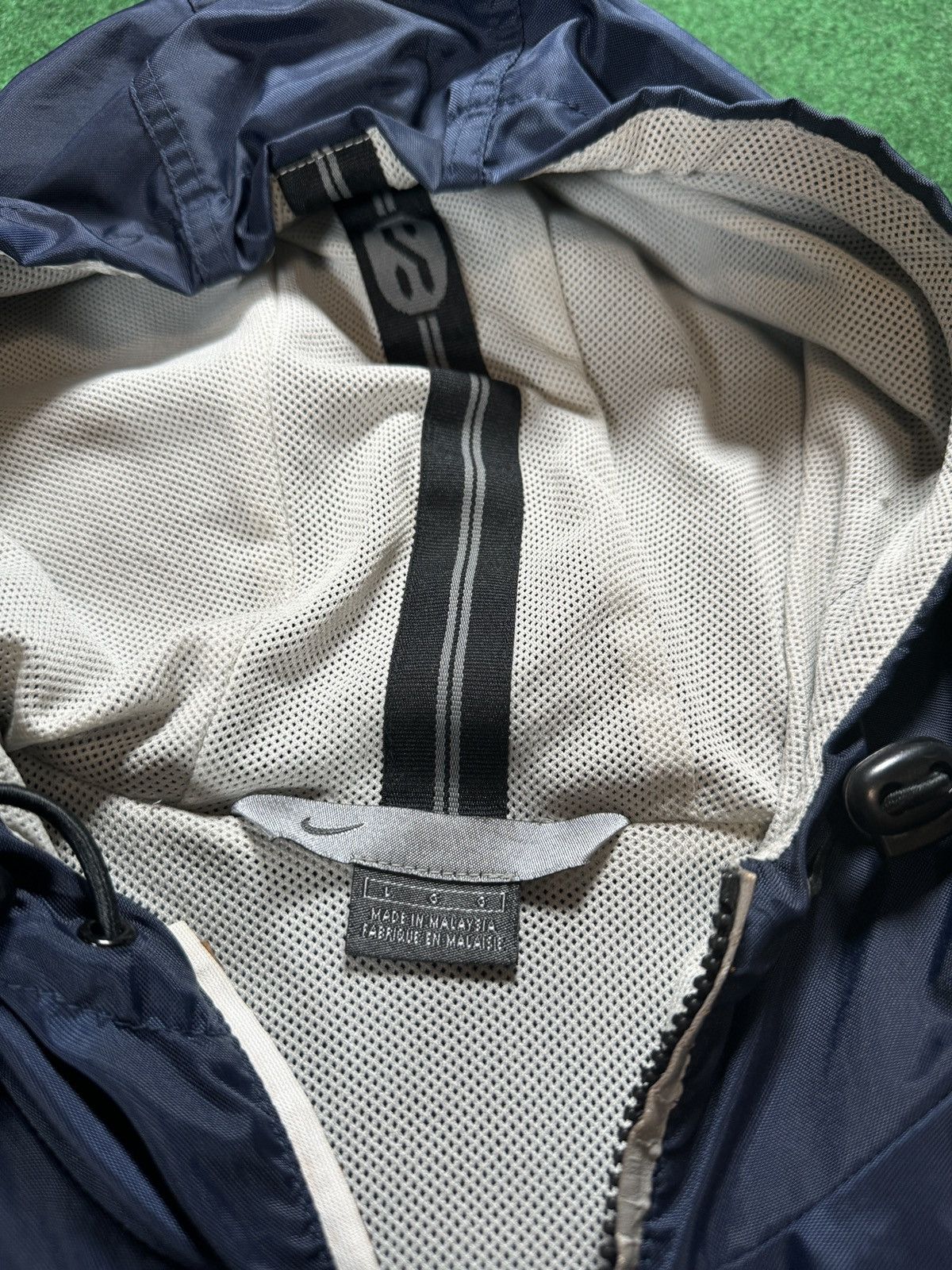 Nike × Vintage Vintage Y2K Nike 1/2 Zip Track Running Windbreaker Size US L / EU 52-54 / 3 - 4 Thumbnail