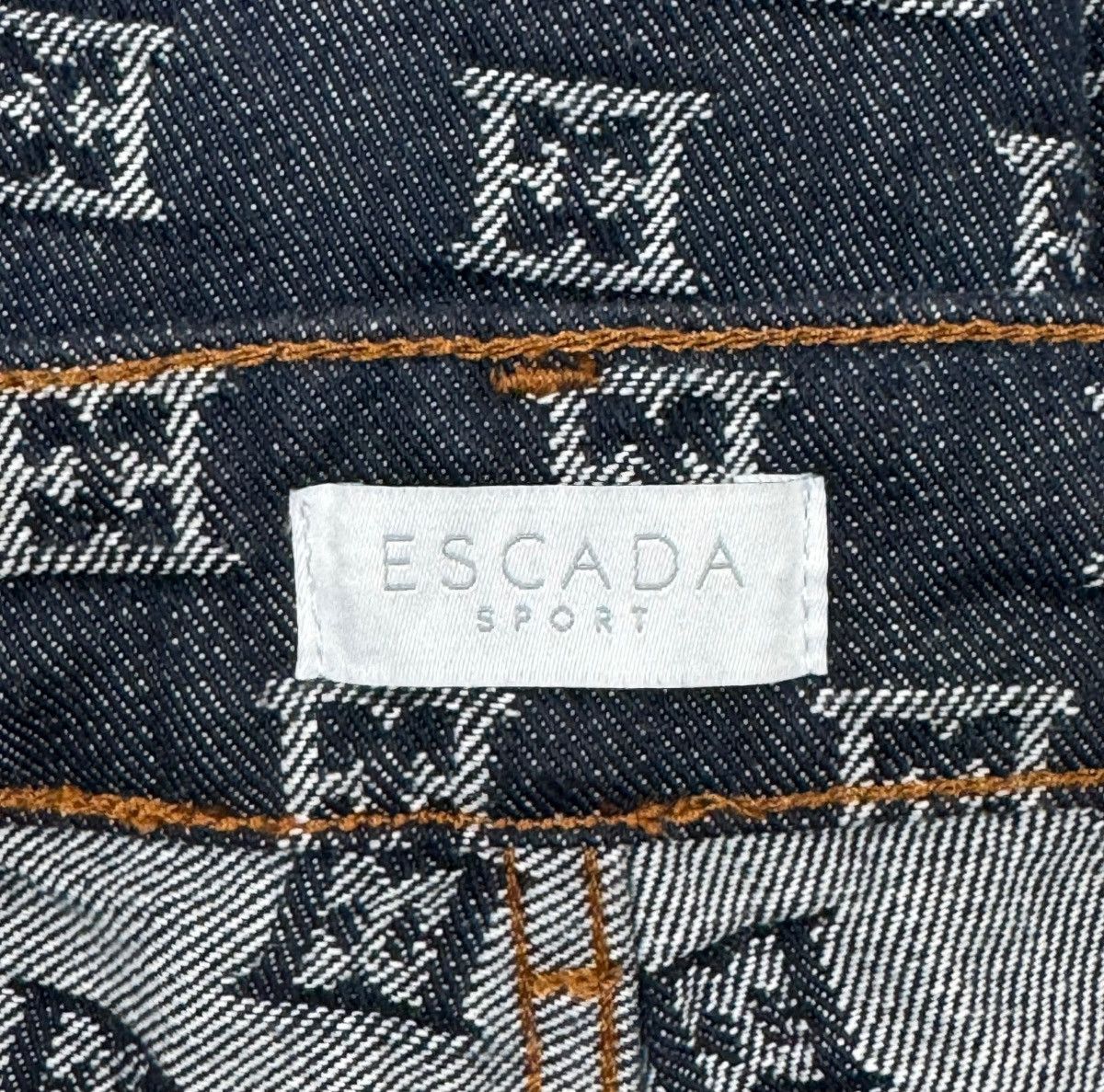 Escada Sport Escada Sport Monogrammed Jeans size 40 Size 30" / US 8 / IT 44 - 10 Thumbnail