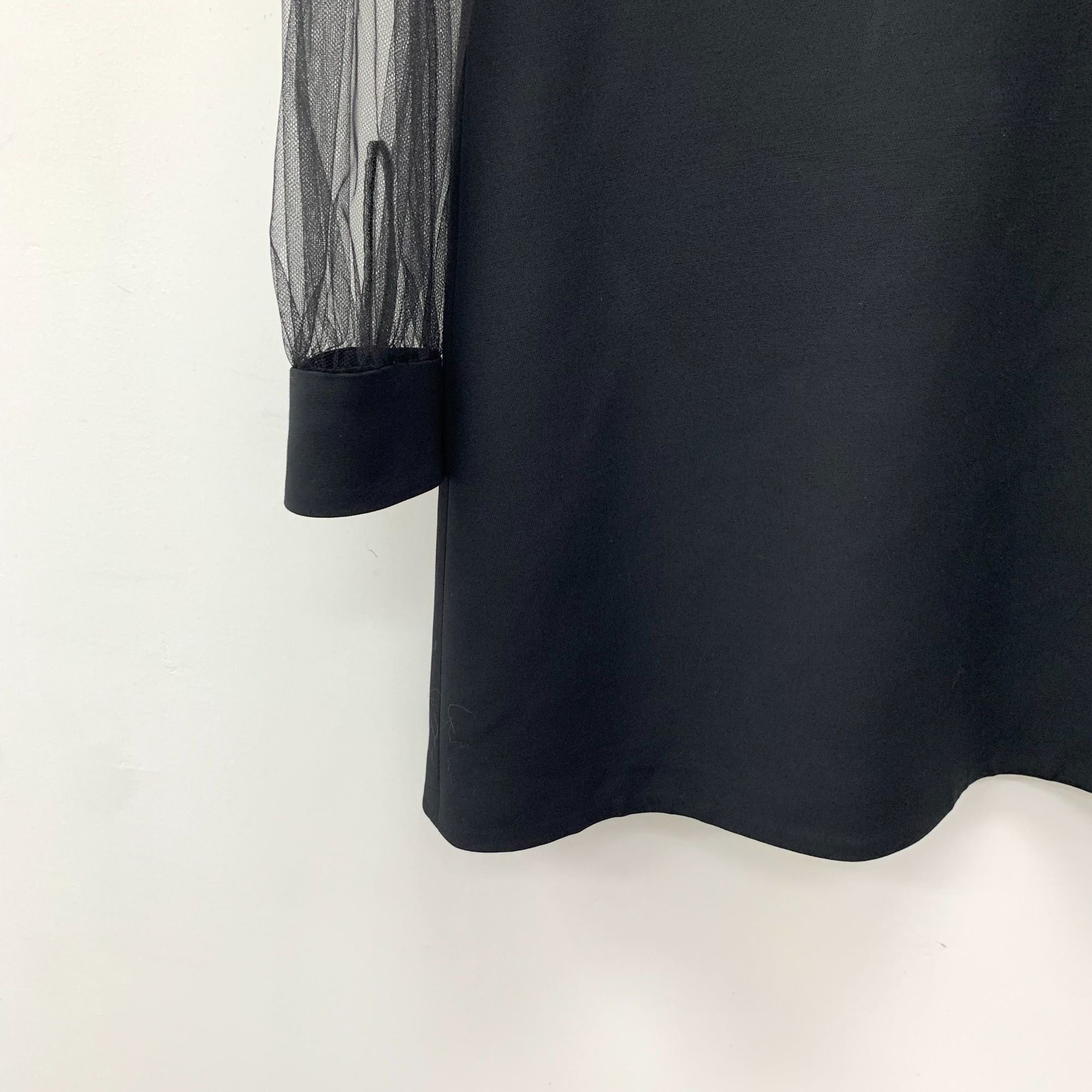Gucci Gucci Black Lace Floral Patchwork Wool Dress With Sheer Slee Size M / US 6-8 / IT 42-44 - 4 Thumbnail