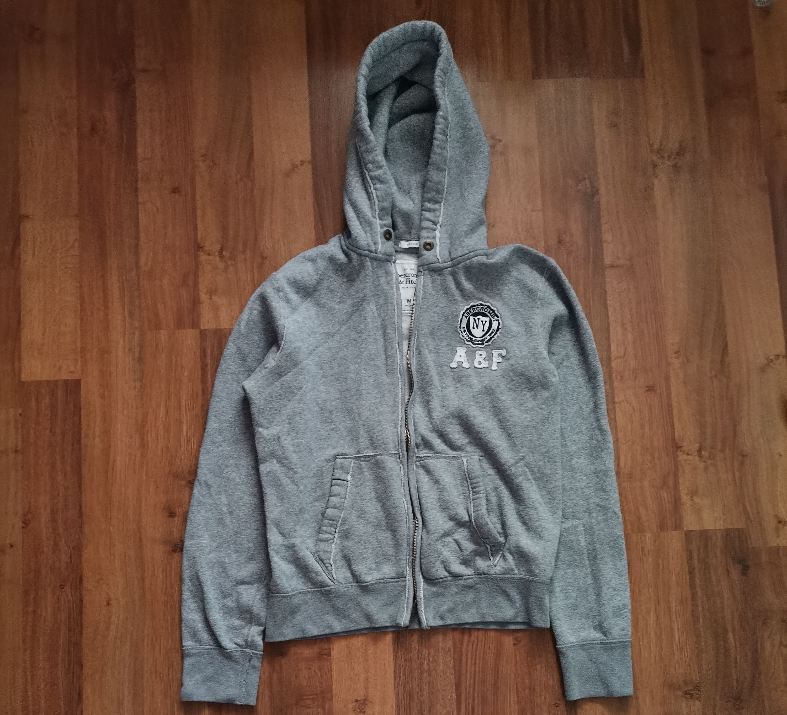 Abercrombie & Fitch Abercrombie & Fitch Zip Up Hoodie Size US M / EU 48-50 / 2 - 1 Thumbnail
