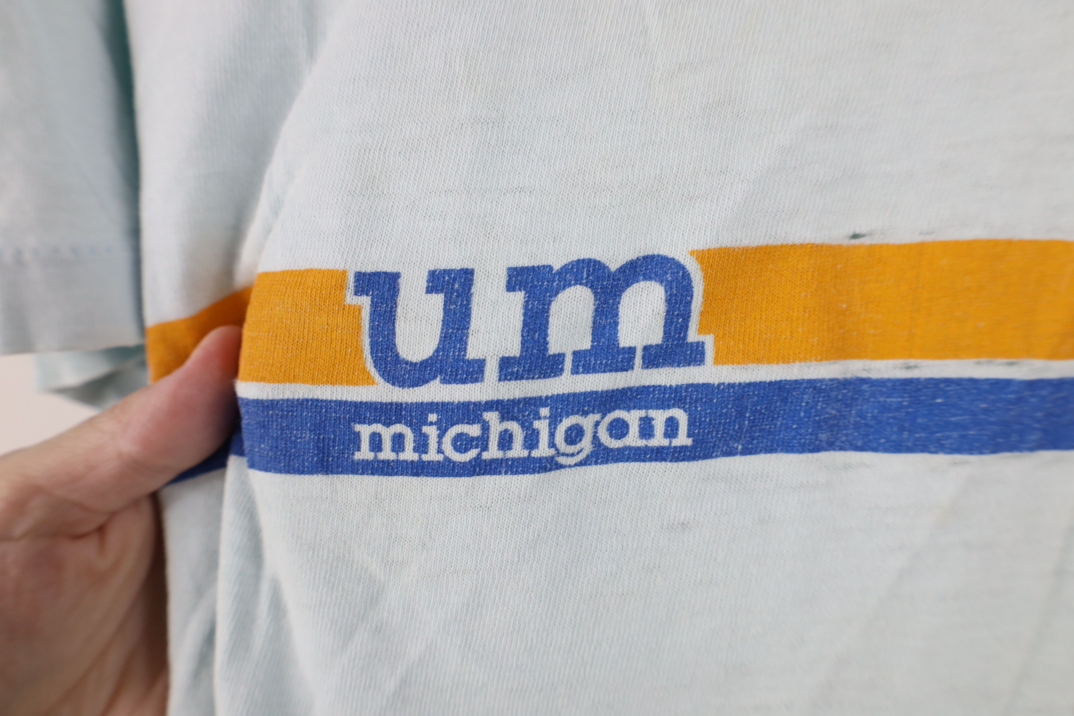 Vintage Vintage 70s Spell Out University of Michigan T-Shirt USA Size US M / EU 48-50 / 2 - 4 Thumbnail