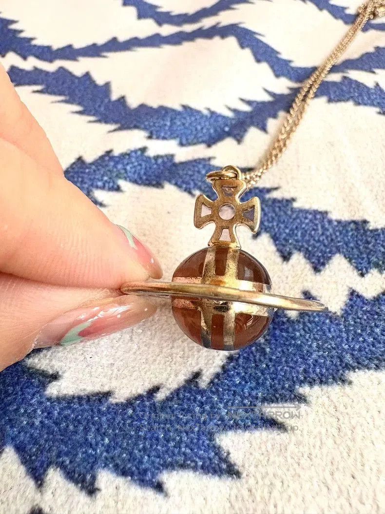 Vivienne Westwood Vivienne Westwood Pink Orb Necklace. Size ONE SIZE - 2 Thumbnail