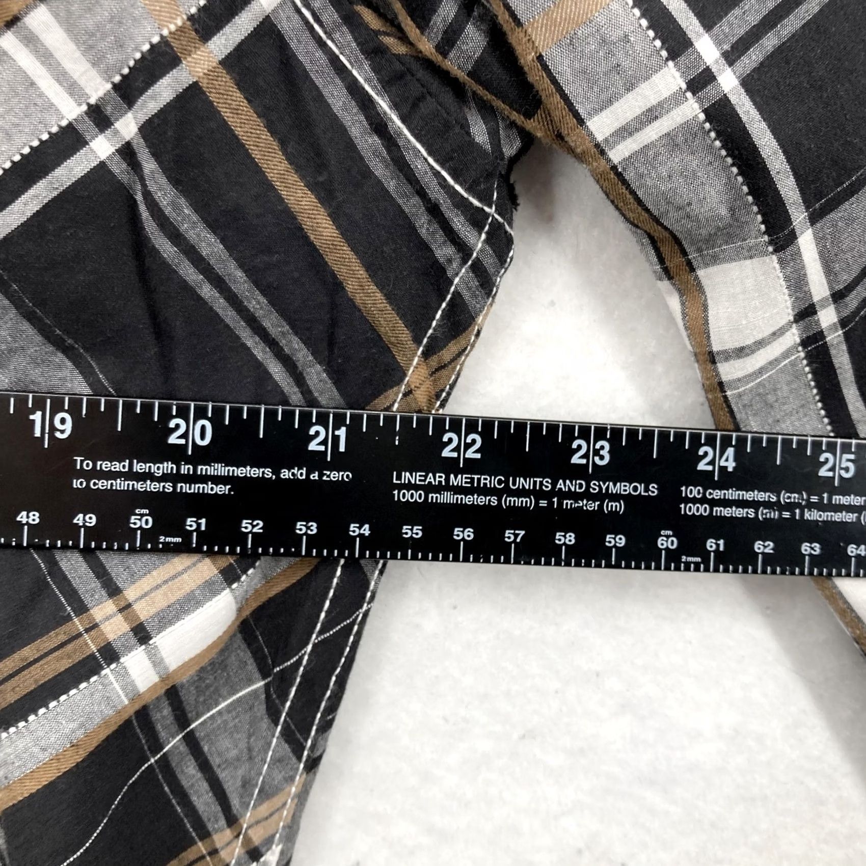 Vintage Buckle BKE Shirt Mens Medium Black Plaid Western Pearl Snap Athletic Long Sleeve Size US M / EU 48-50 / 2 - 5 Thumbnail