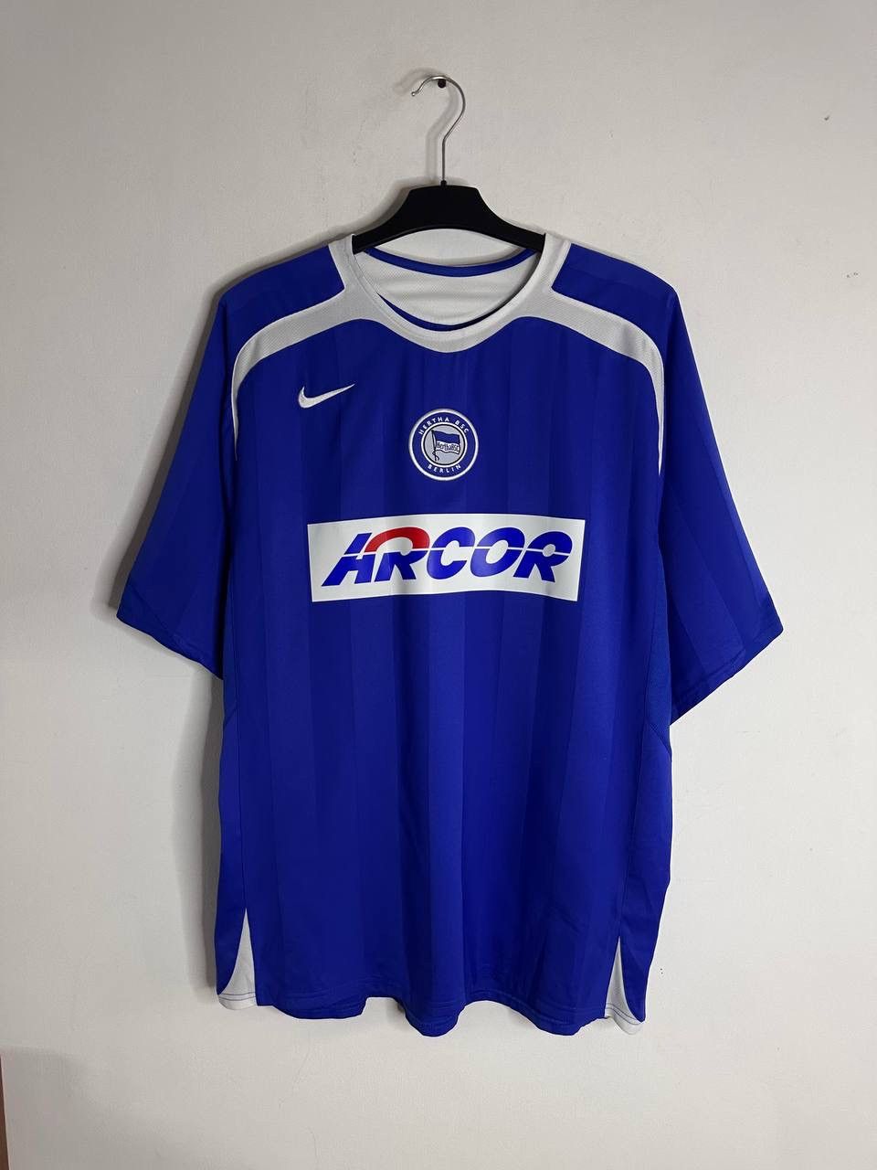 Nike Hertha BSC Berlin Nike Home Soccer Jersey 2003-04 Vintage Size US XL / EU 56 / 4 - 1 Thumbnail