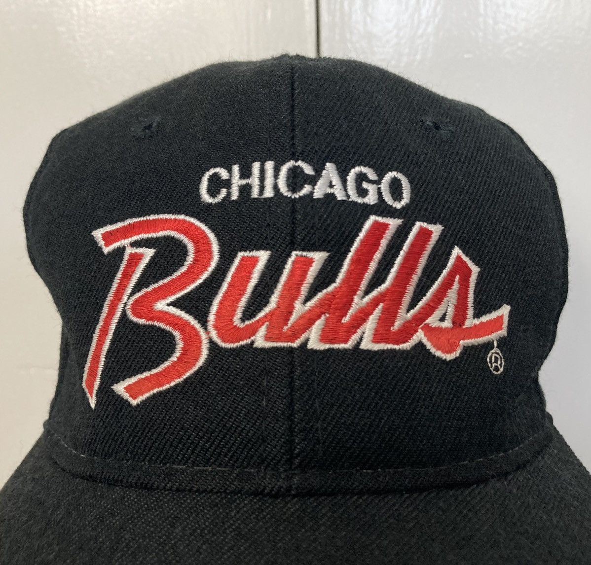 NBA CHICAGO BULLS SPORTS SPECIALTIES SCRIPT SNAPBACK HAT CAP 90S Size ONE SIZE - 3 Thumbnail