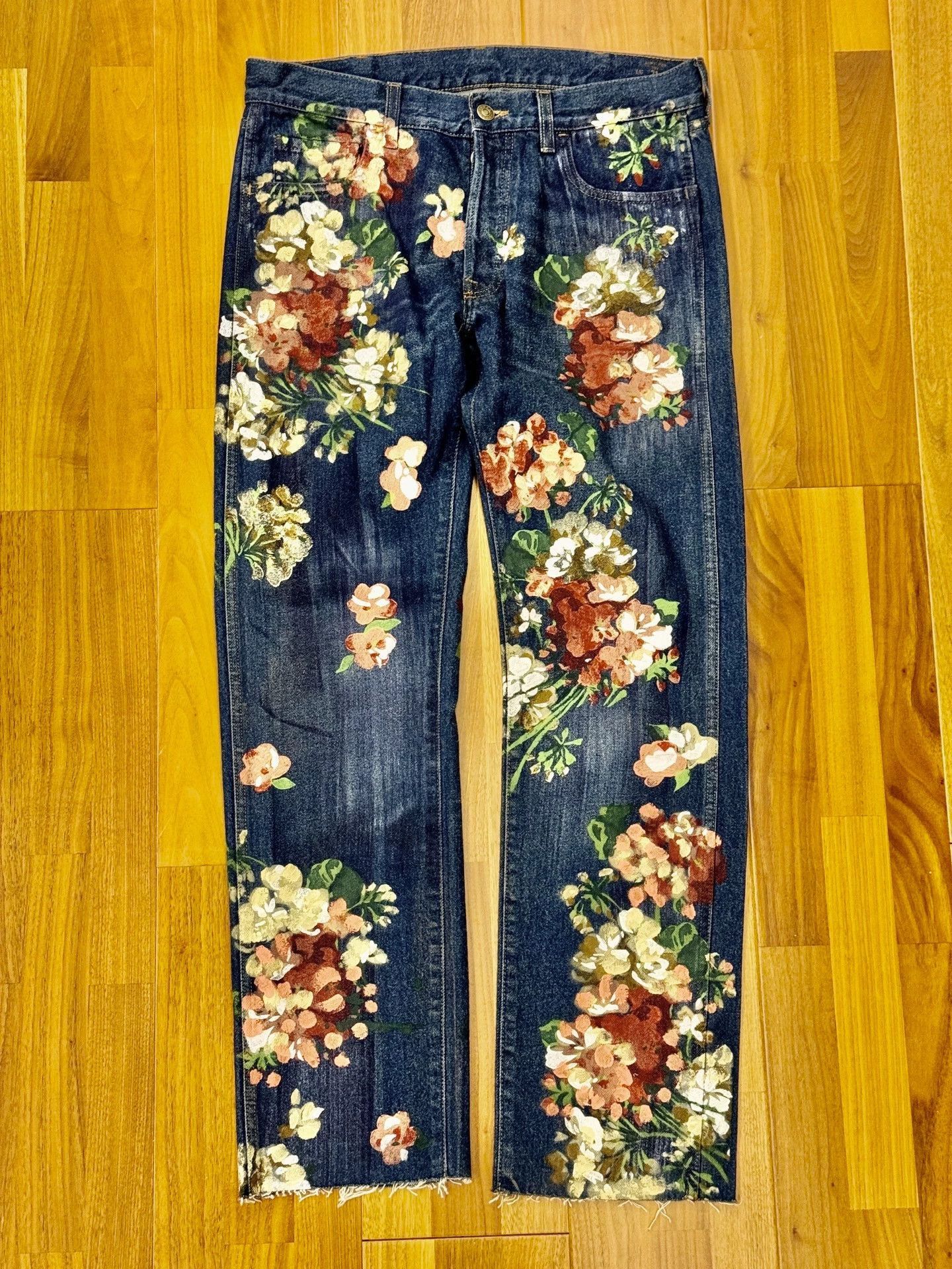 Gucci Hand Painted Floral Jeans | Grailed
