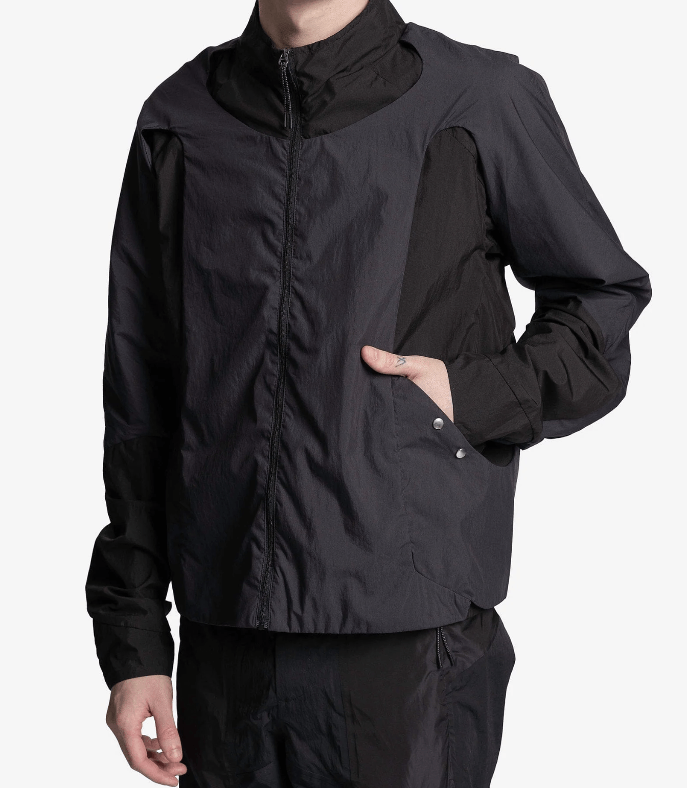 _J.L-A.L_ Manifold Jacket, Black/Navy Size US M / EU 48-50 / 2 - 3 Thumbnail