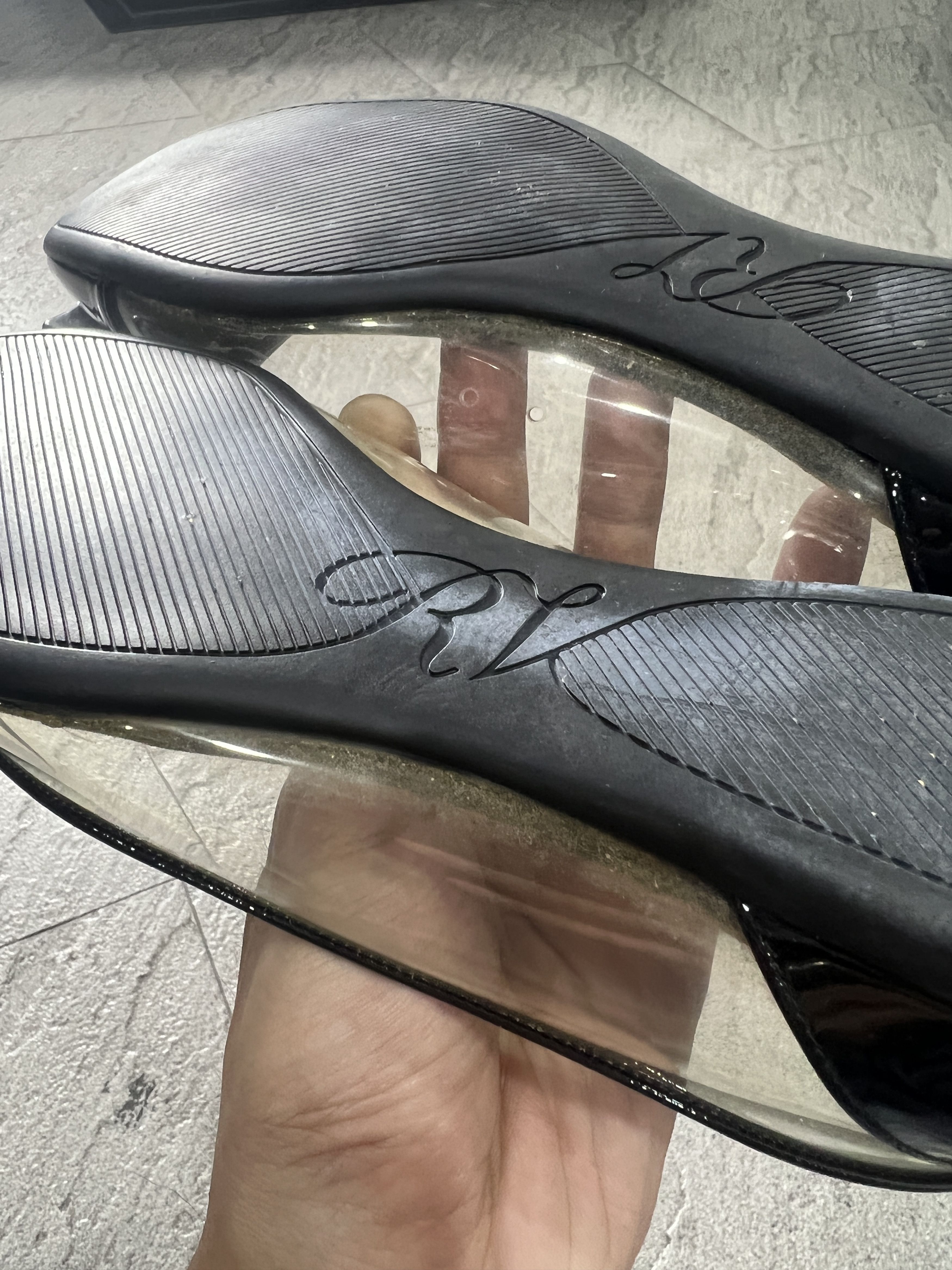 Roger Vivier Roger Vivier Clear PVC Gommette Flats Black 38 Size US 8 / IT 38 - 10 Thumbnail