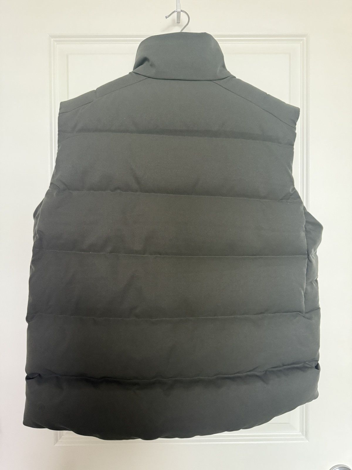 Lululemon Lululemon Wunder Puff Vest - Slate Brown sz M Size US M / EU 48-50 / 2 - 3 Thumbnail