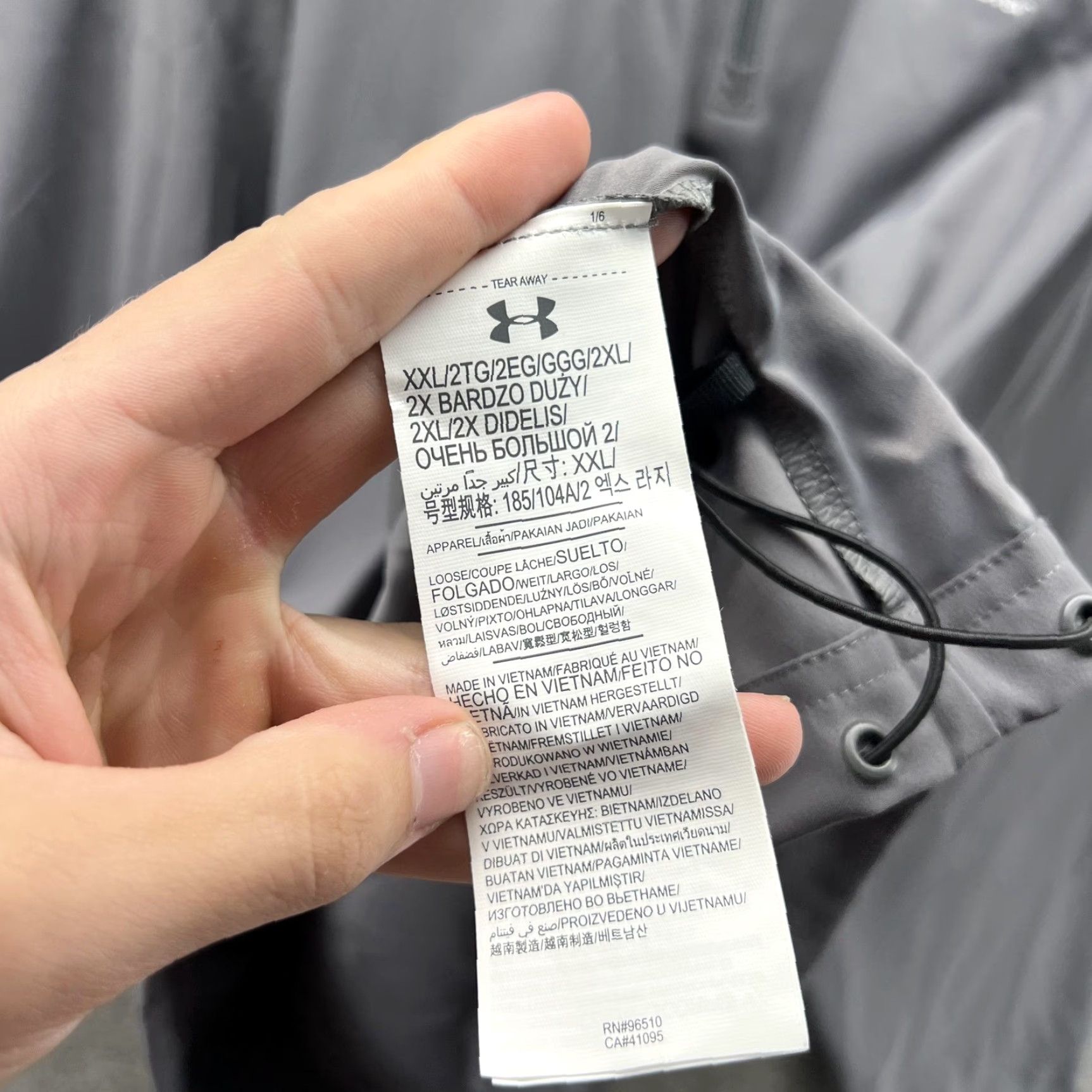 Under Armour Under Armour Jacket Mens 2XL Gray 1/4 Zip Windbreaker Lightweight VS Unilever Logo Size US XXL / EU 58 / 5 - 6 Thumbnail