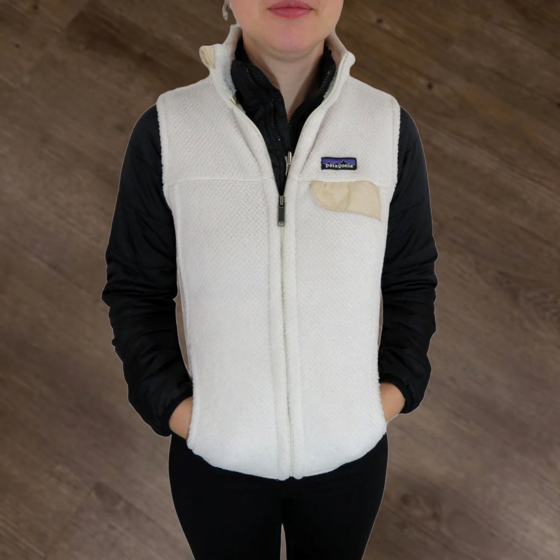 Patagonia Patagonia Snap-T Fleece Vest Womens S White Polartec Power Dry High Loft Jacket Size S / US 4 / IT 40 - 1 Thumbnail