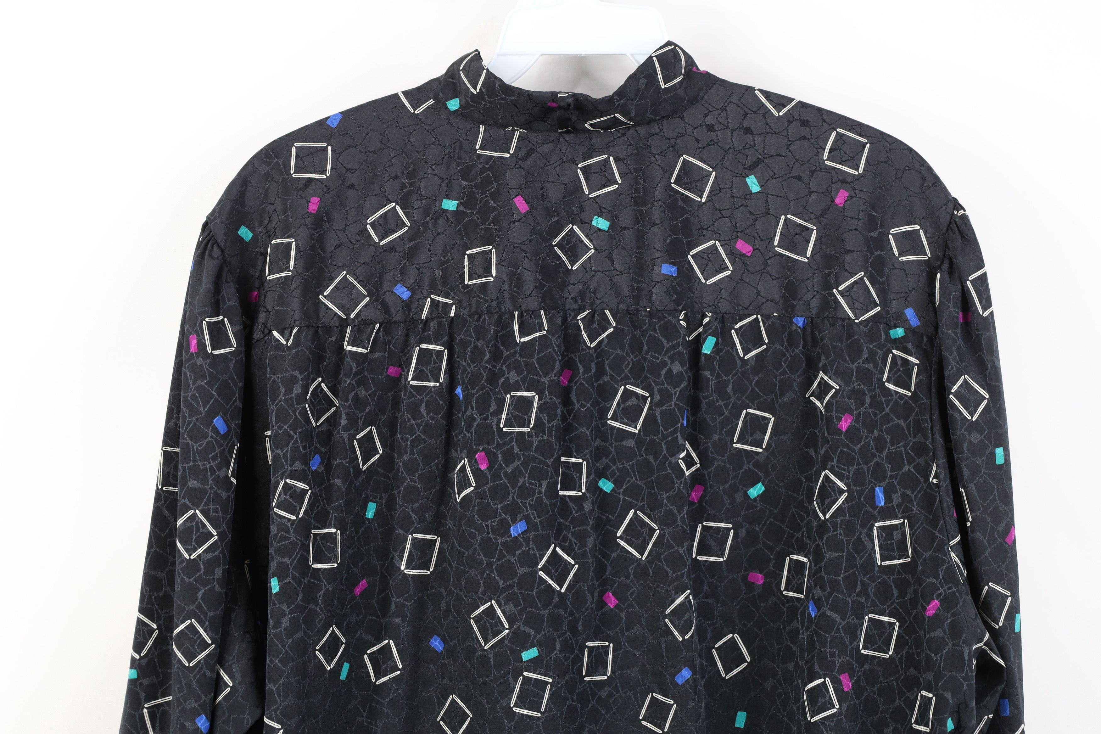 Vintage Vintage 80s 90s Streetwear Geometric Knit Button Shirt Size XXL / US 16-18 / IT 52-54 - 11 Thumbnail