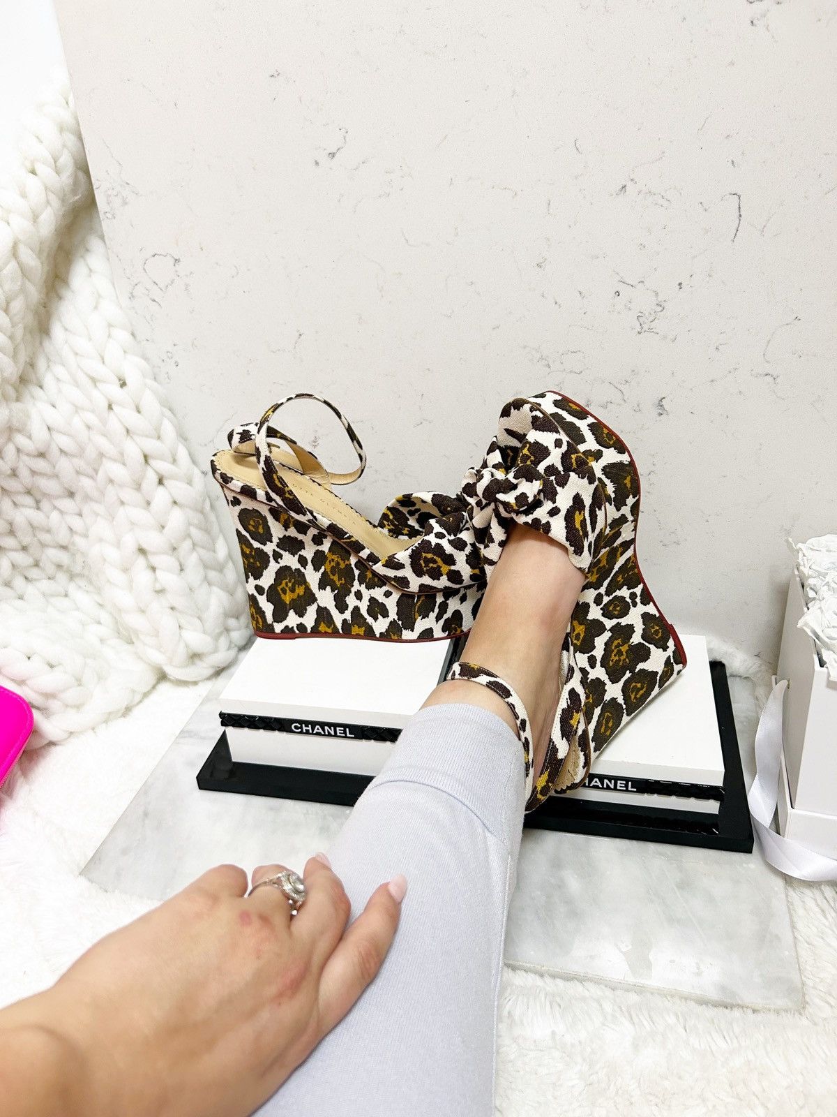 Charlotte Olympia Authentic Charlotte Olympia Miranda Bow Platform Wedges Size US 11 / IT 41 - 11 Thumbnail
