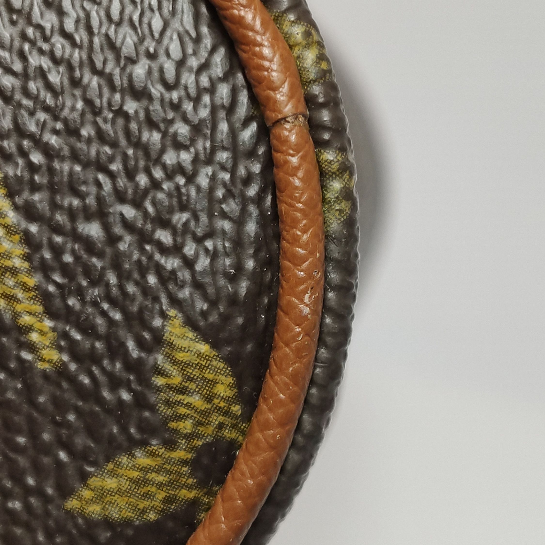 Louis Vuitton Louis Vuitton (LV) Papillon Mini Cowhide Monogram Printed D Size ONE SIZE - 6 Thumbnail